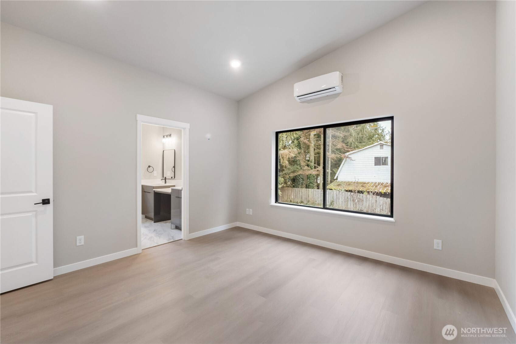 910 104th Street Ct S