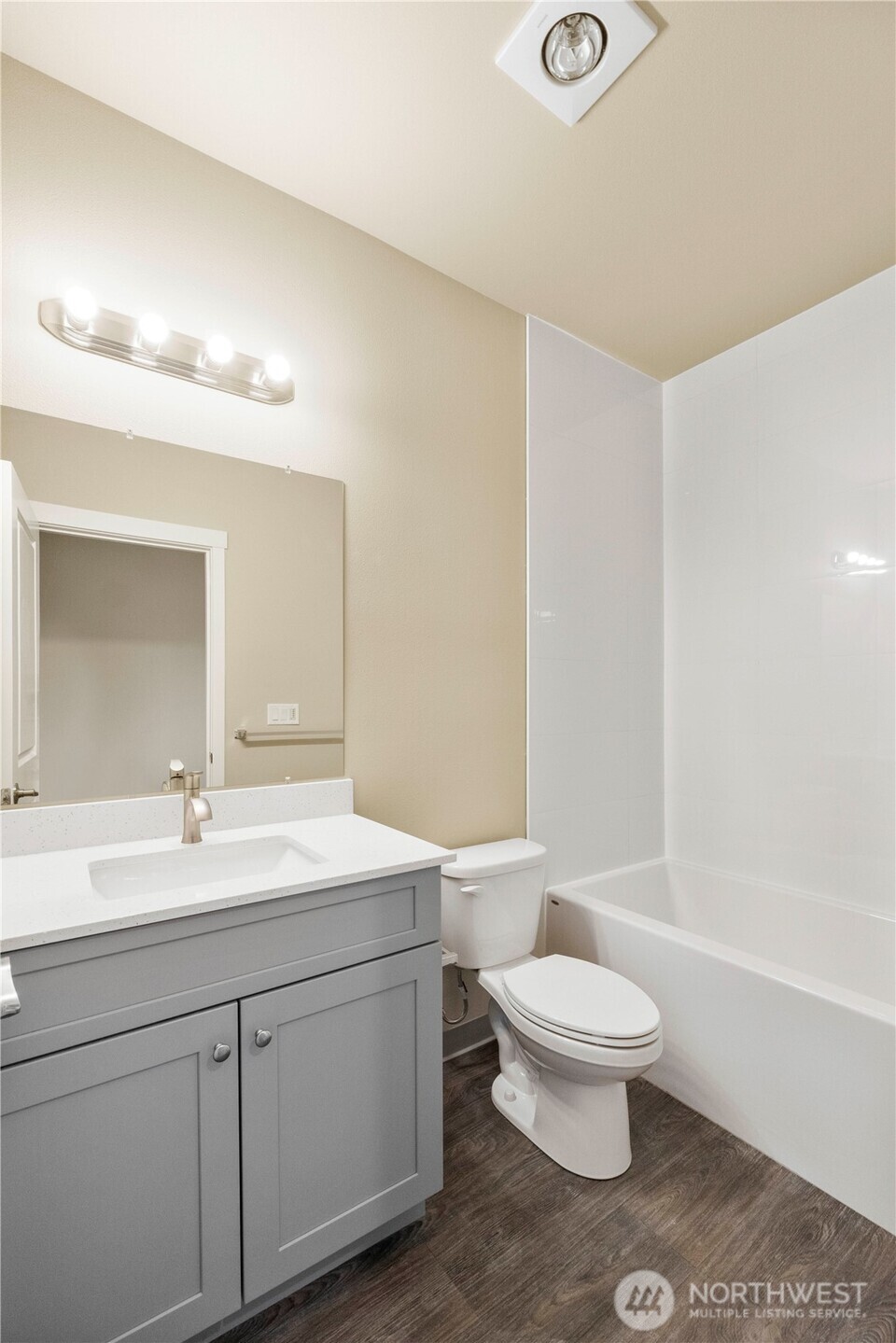 906 104th Street Ct S