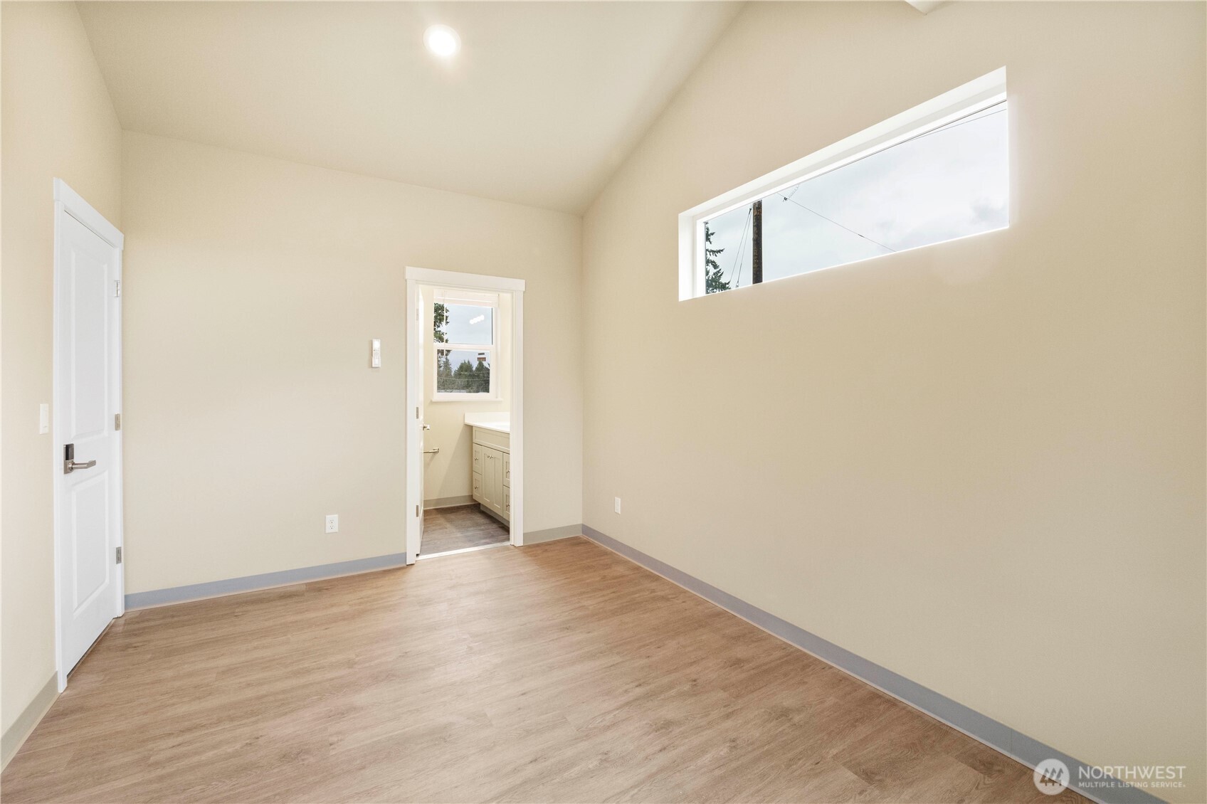 906 104th Street Ct S