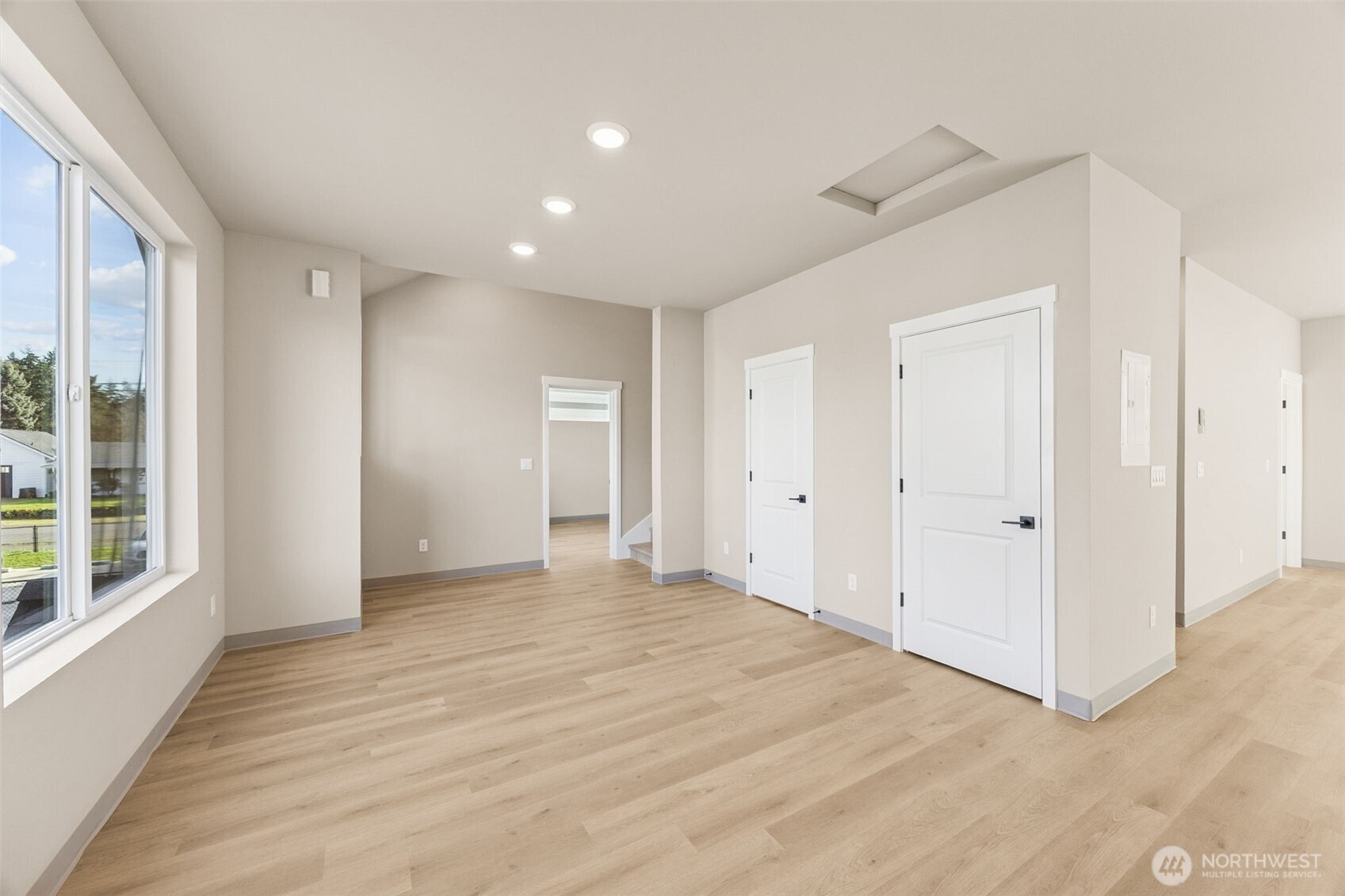 906 104th Street Ct S