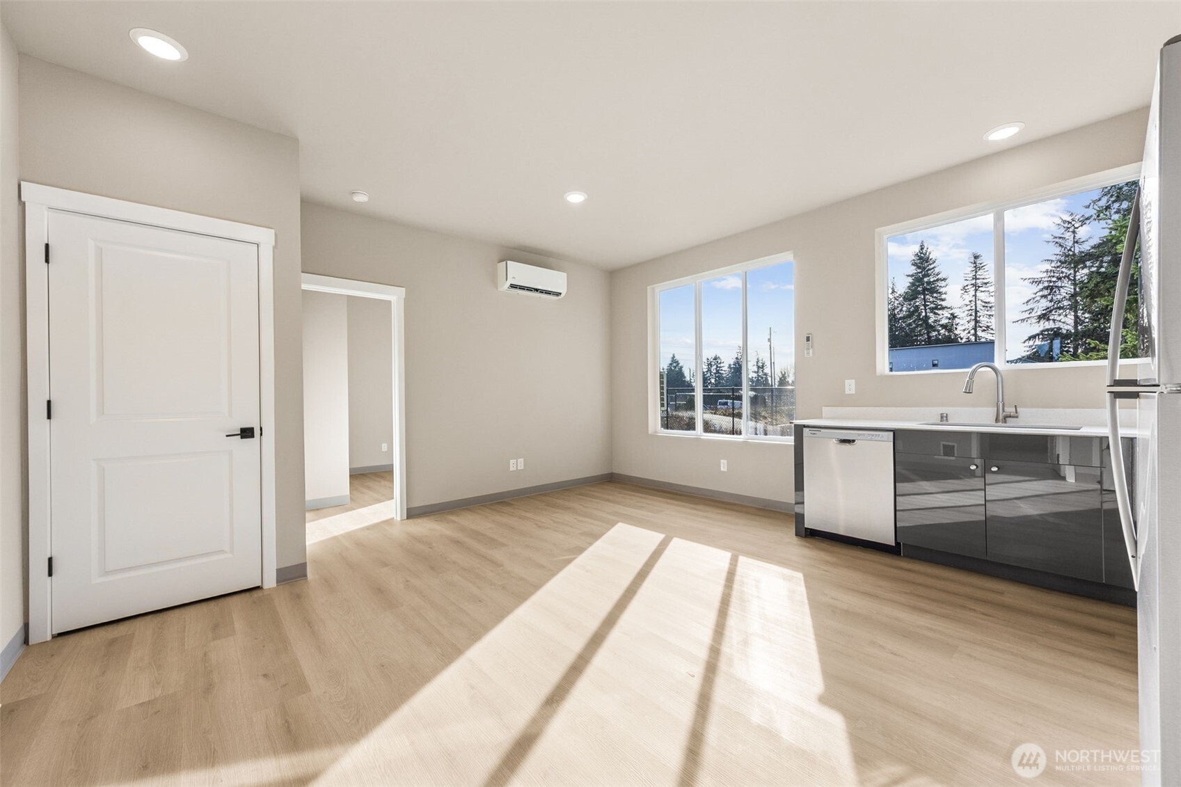 906 104th Street Ct S