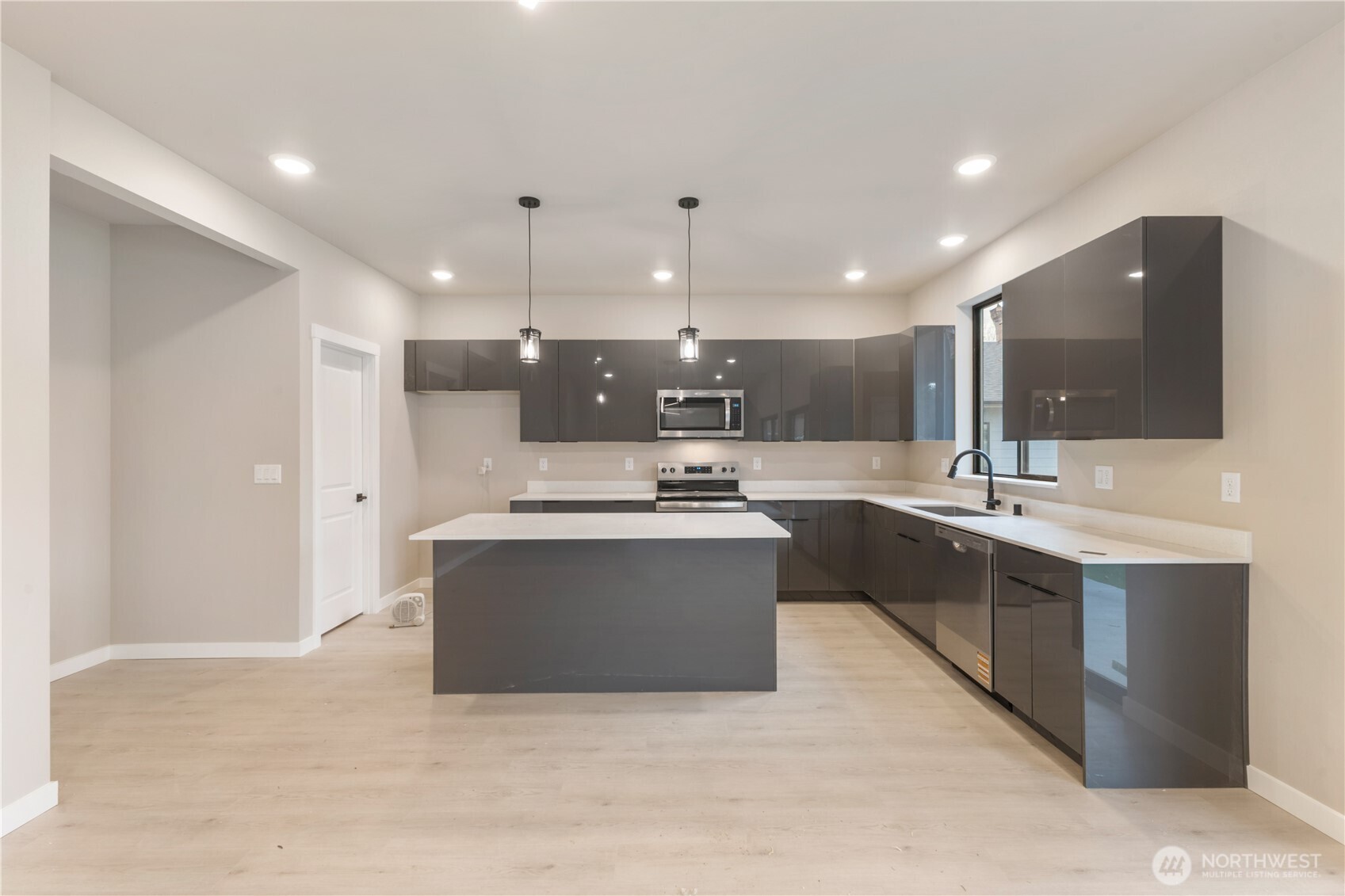 901 104th Street Ct S