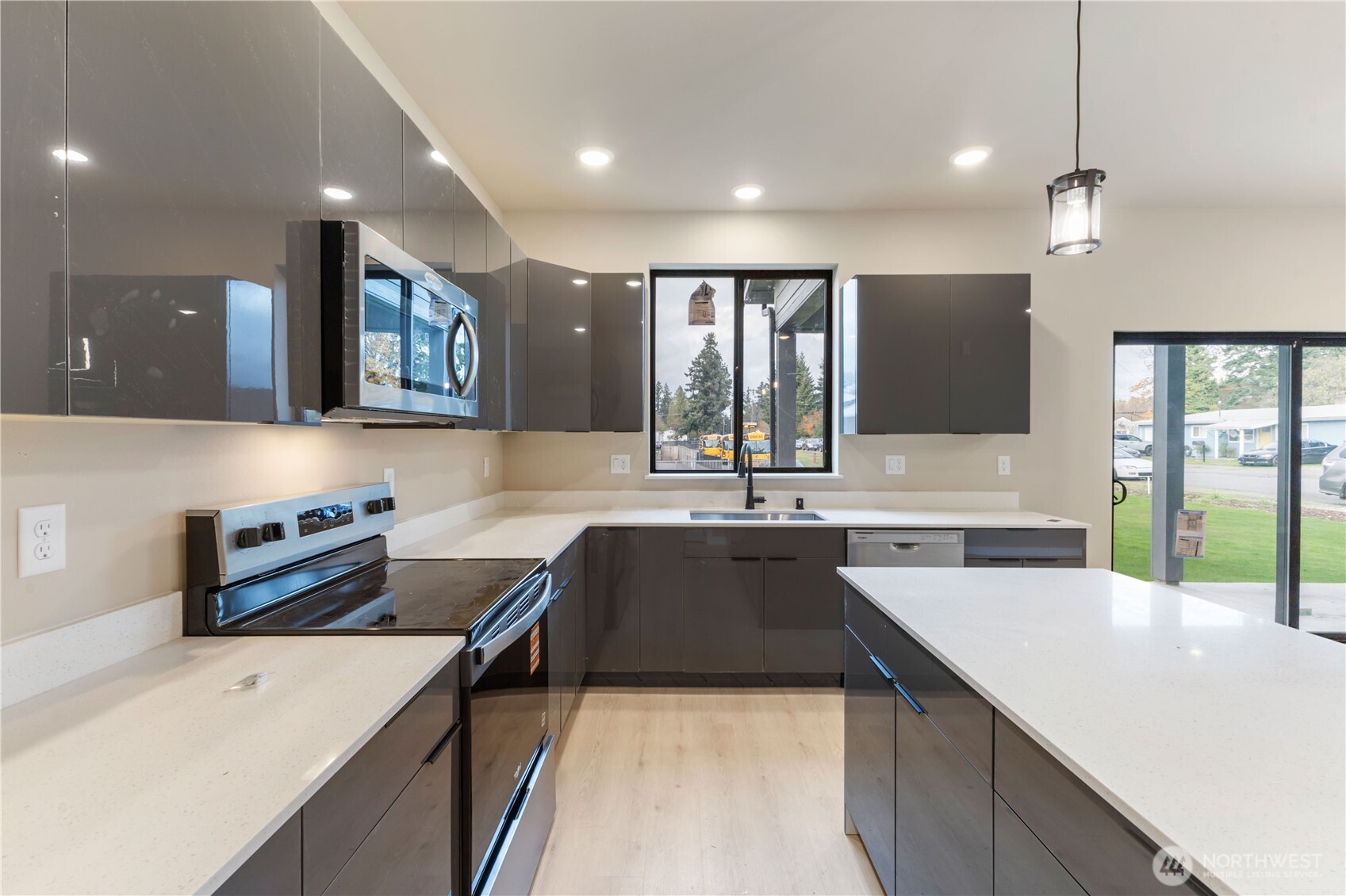 901 104th Street Ct S