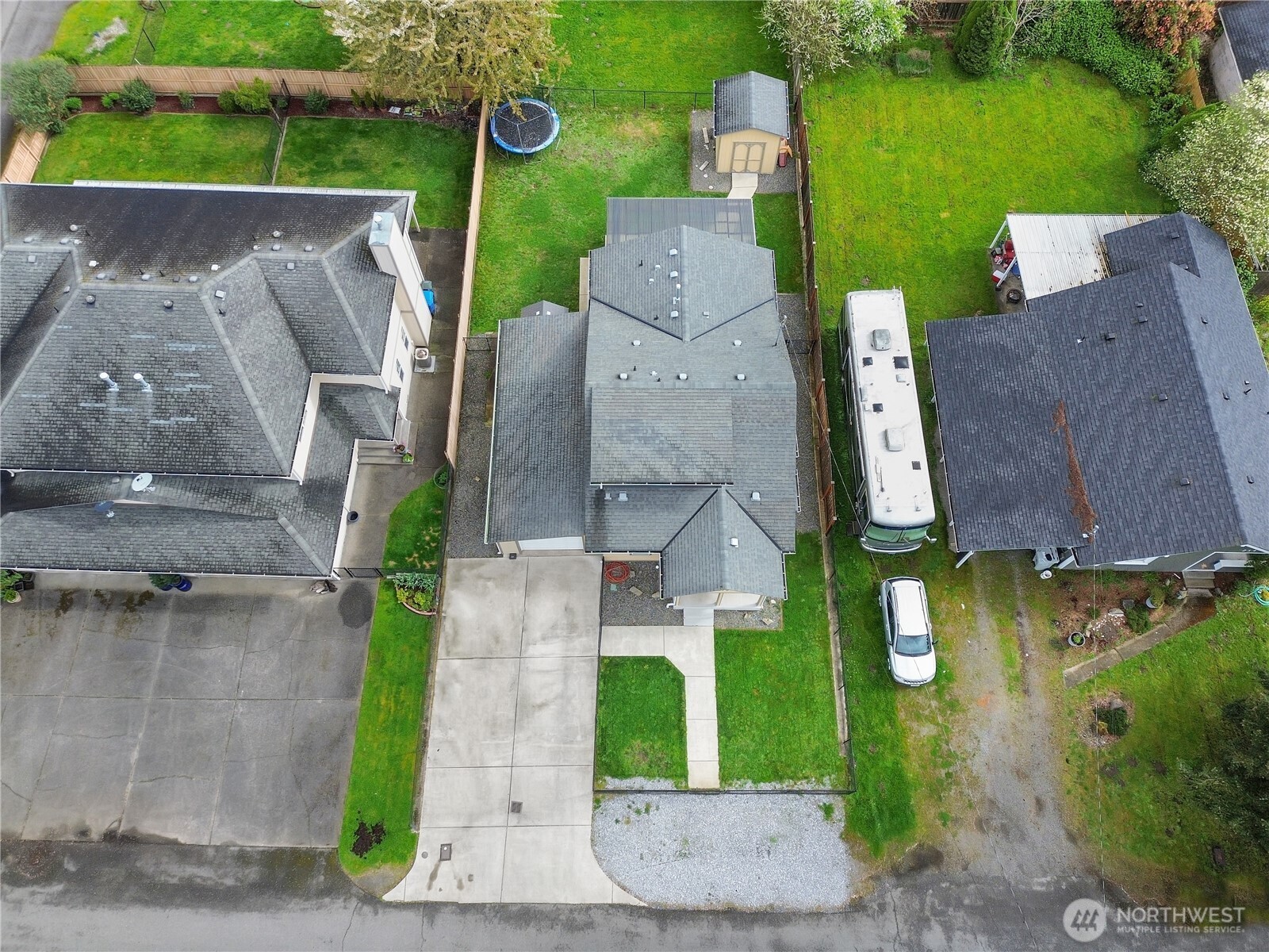 210 Ammons Lane SE