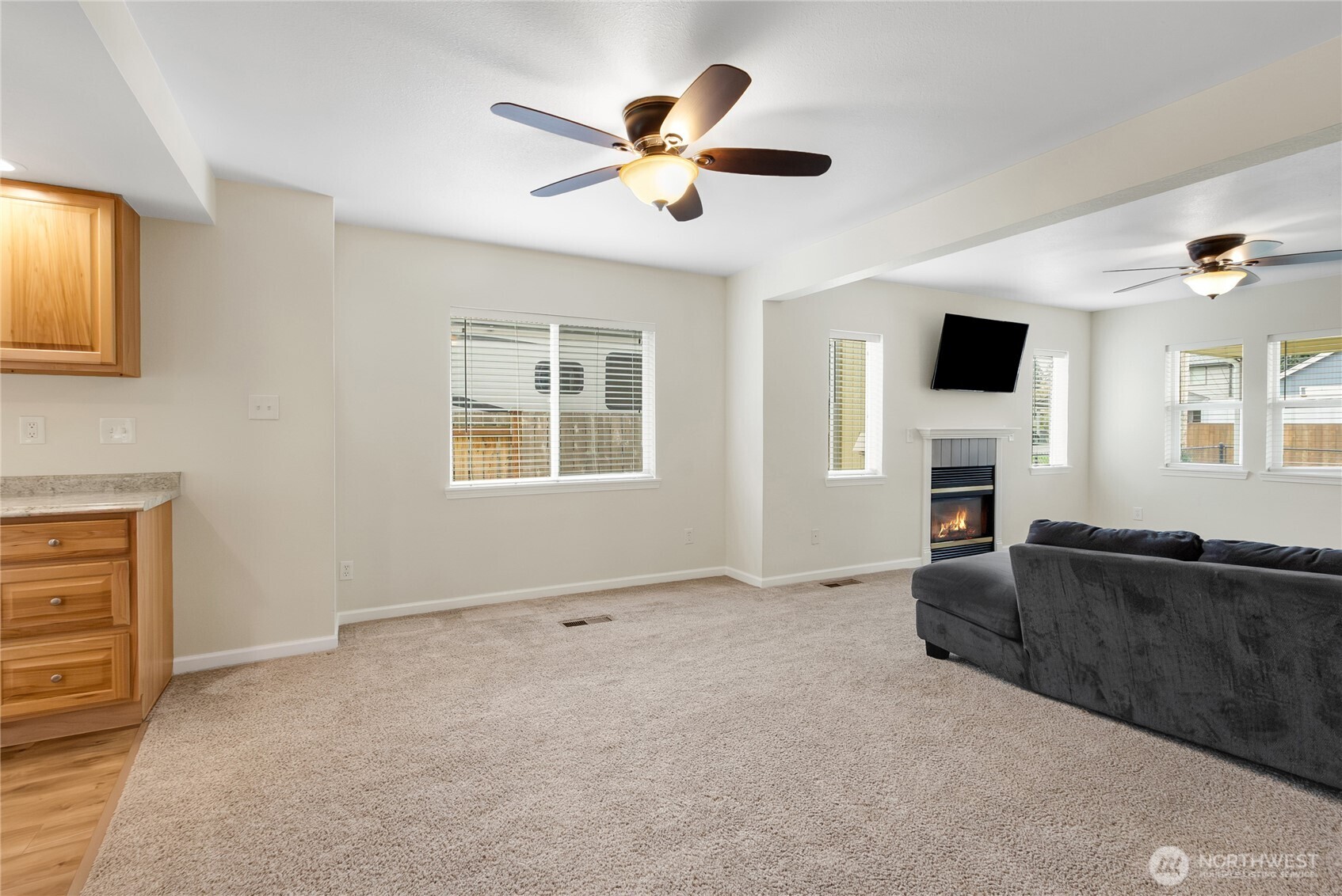 210 Ammons Lane SE