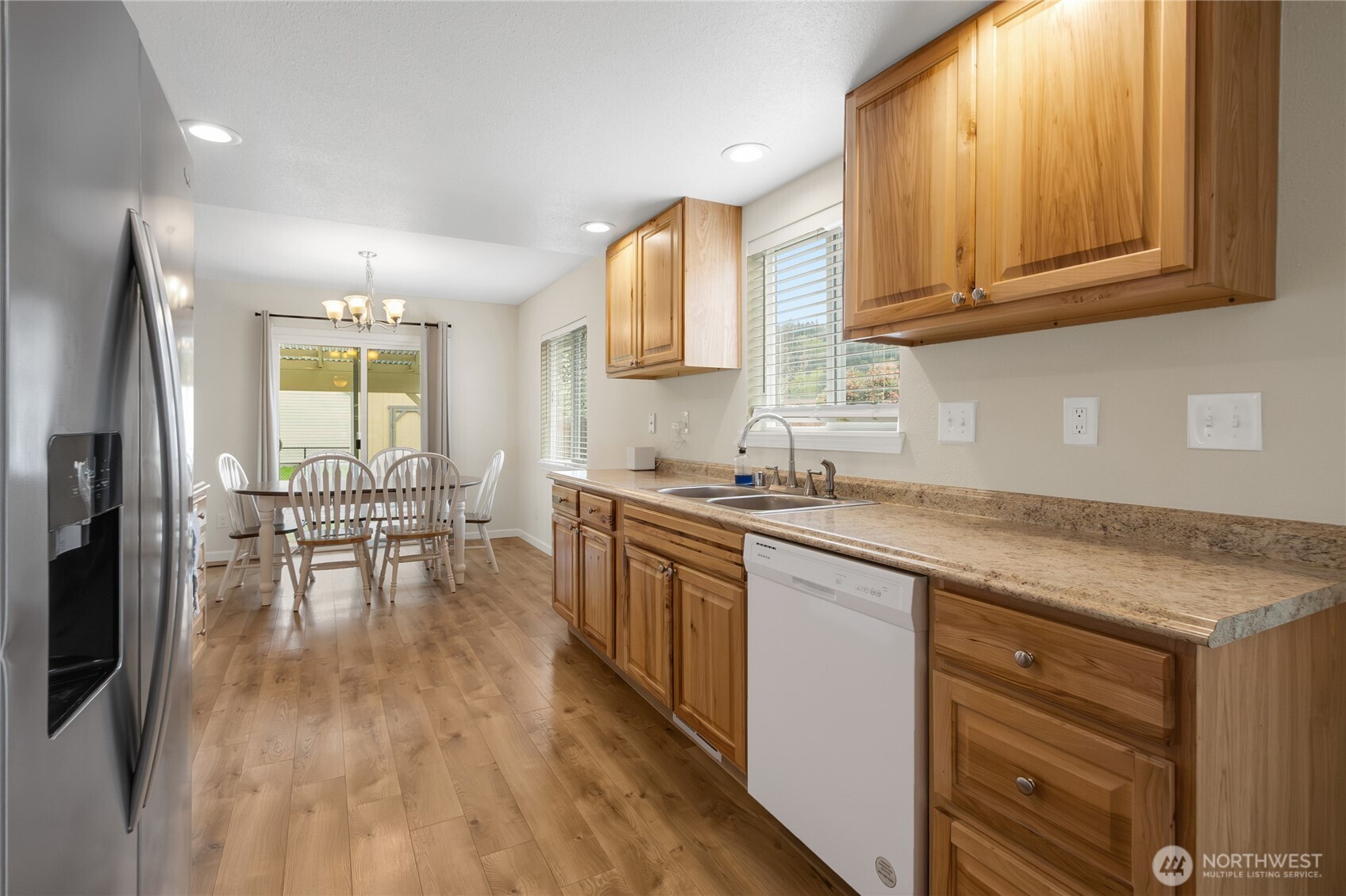 210 Ammons Lane SE