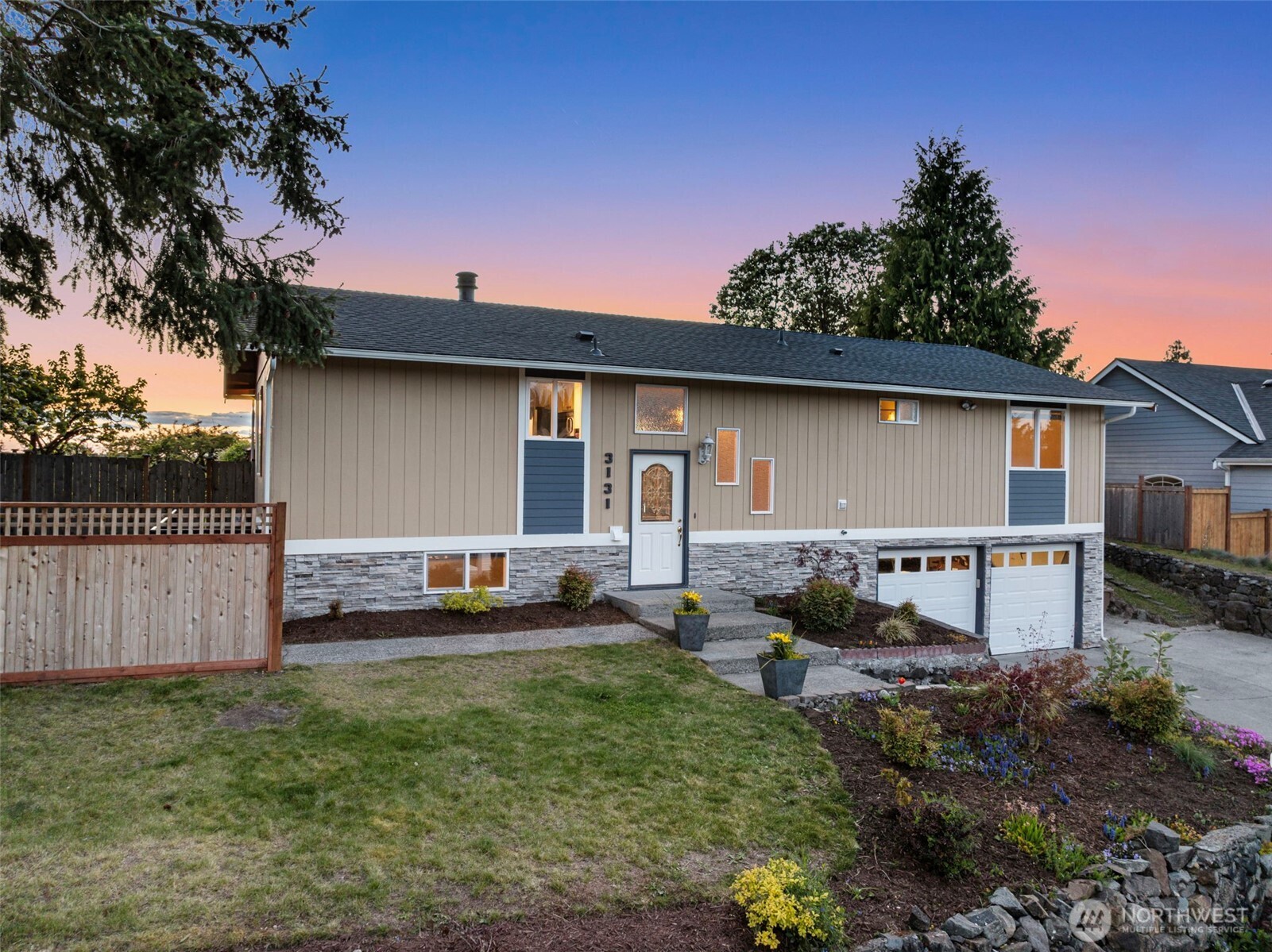 3131 N Narrows Dr