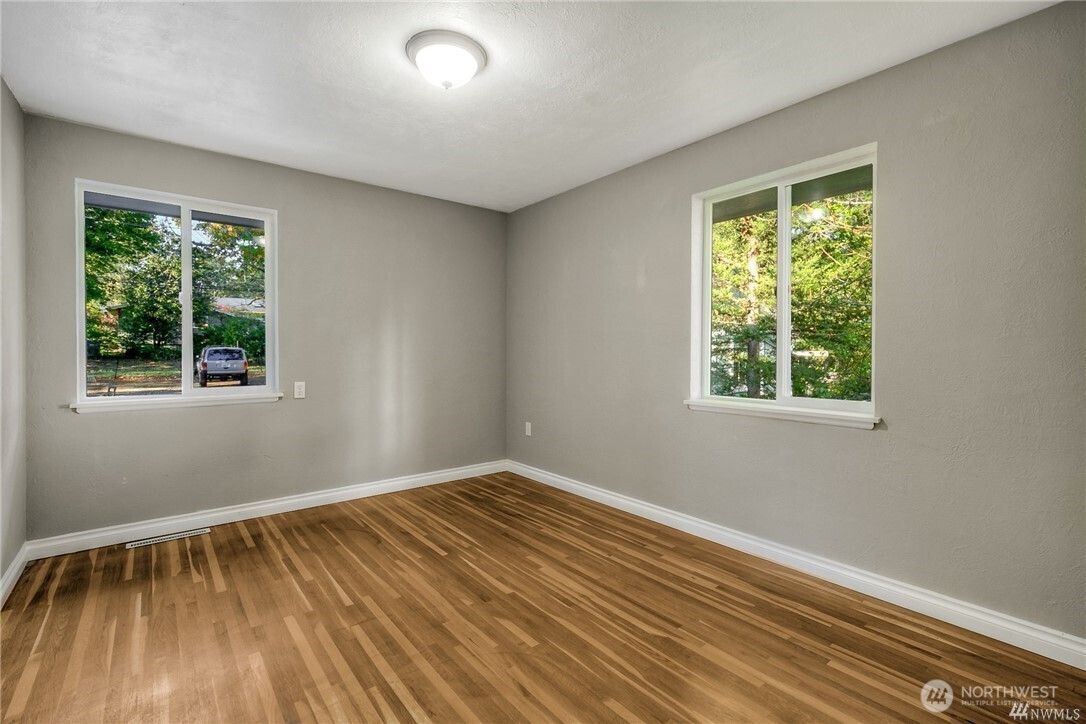 7415 Steilacoom Boulevard SW