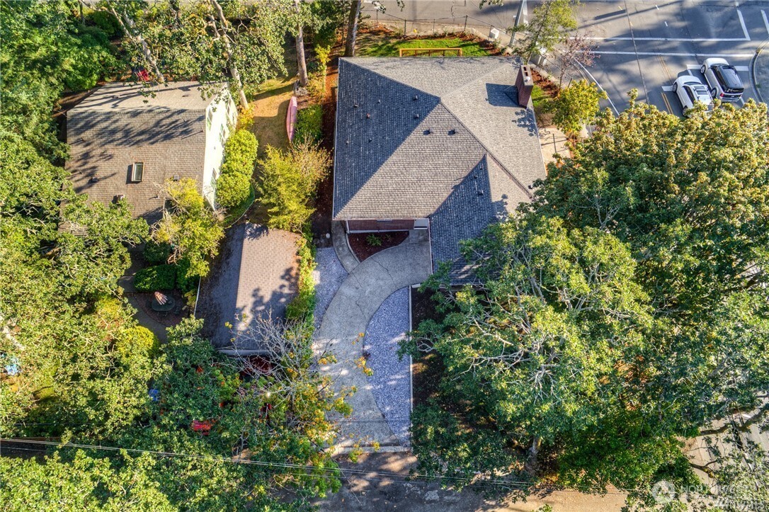 7415 Steilacoom Boulevard SW