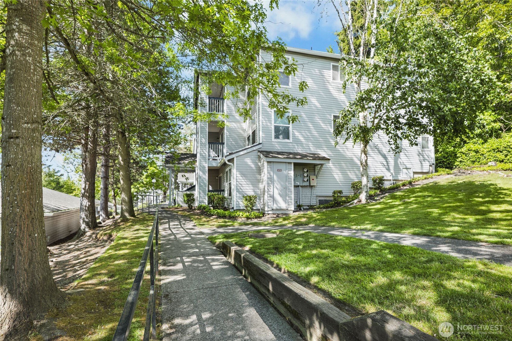 33020 10th Avenue SW Unit: Y304