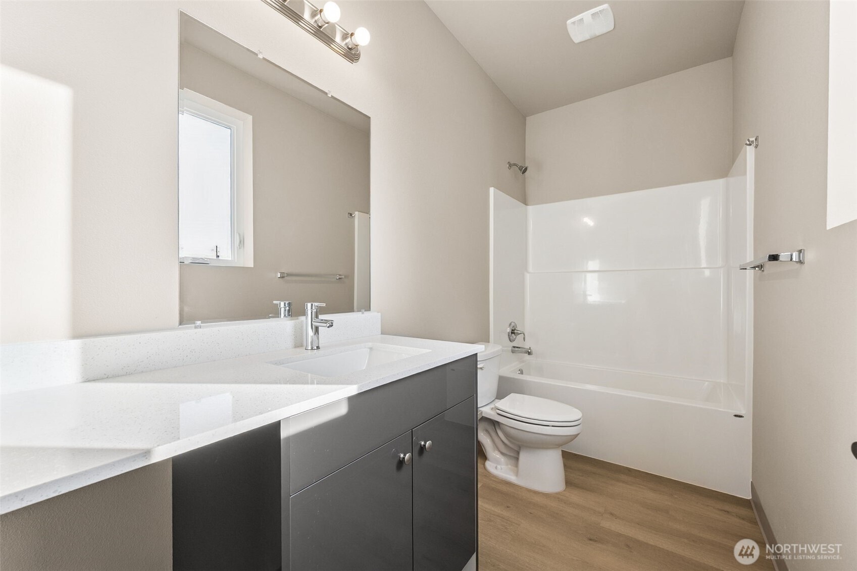 906 104th Street Ct S