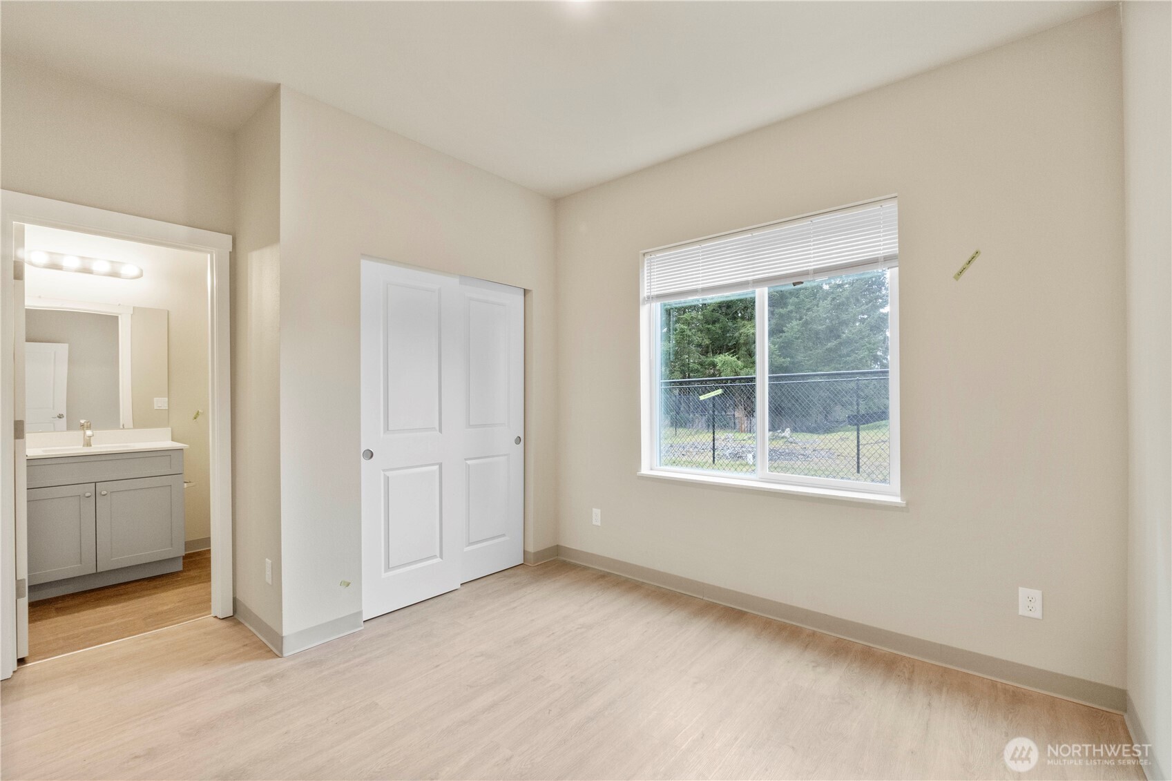 906 104th Street Ct S