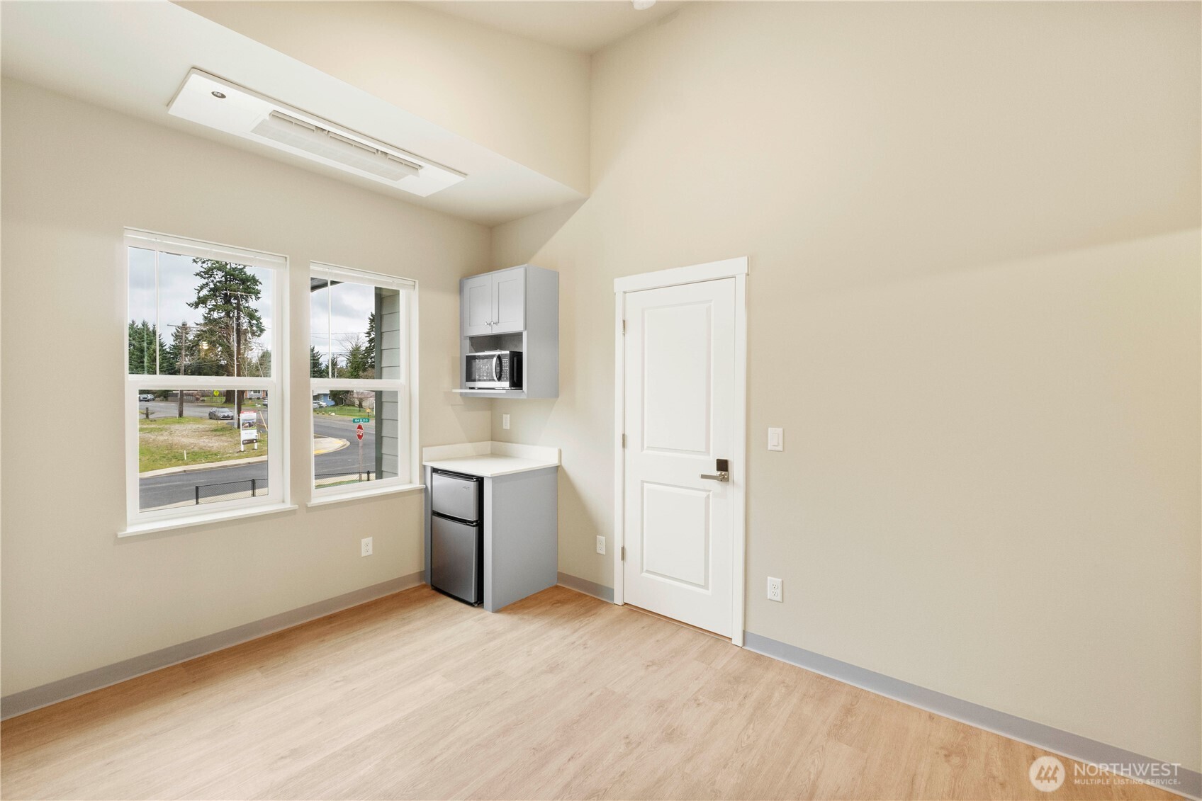 906 104th Street Ct S