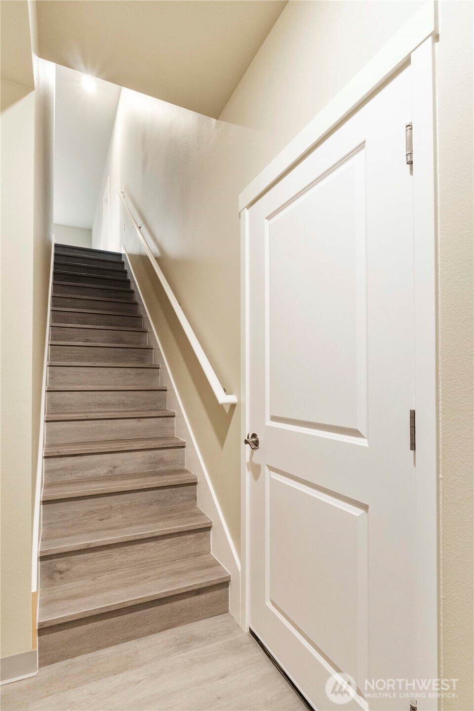 906 104th Street Ct S