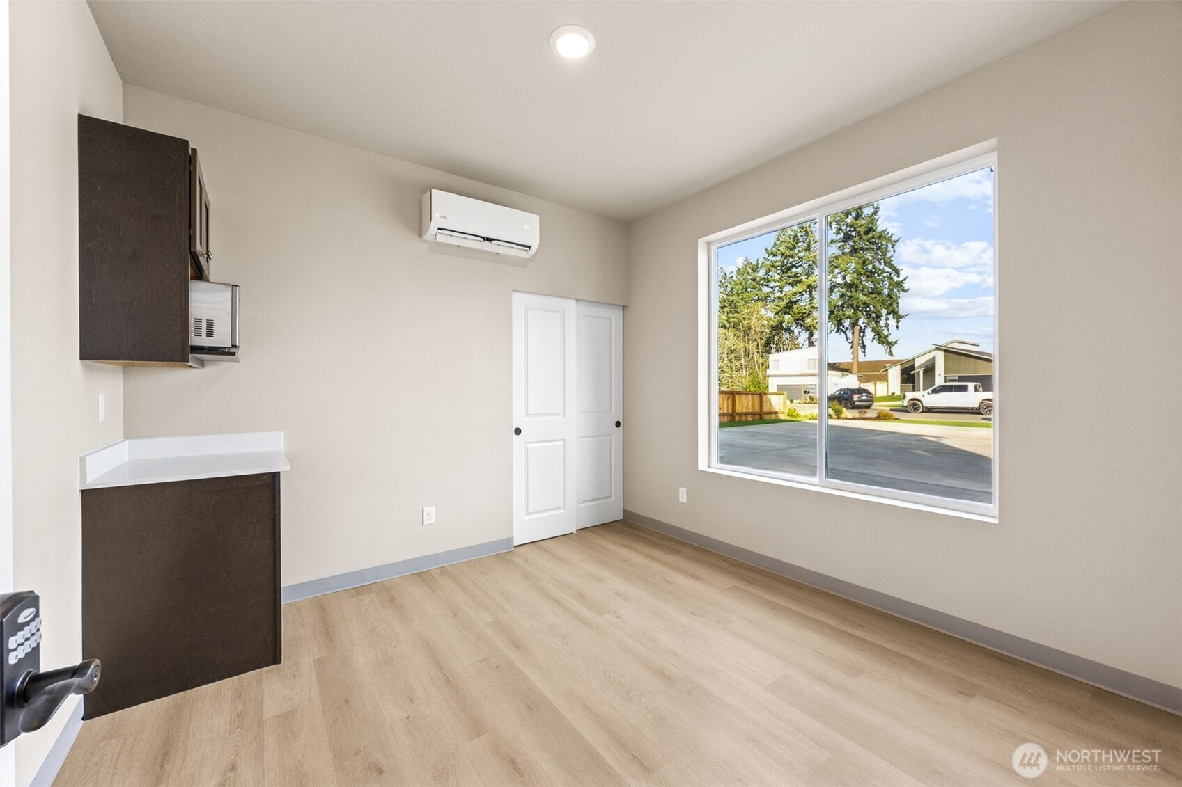 906 104th Street Ct S