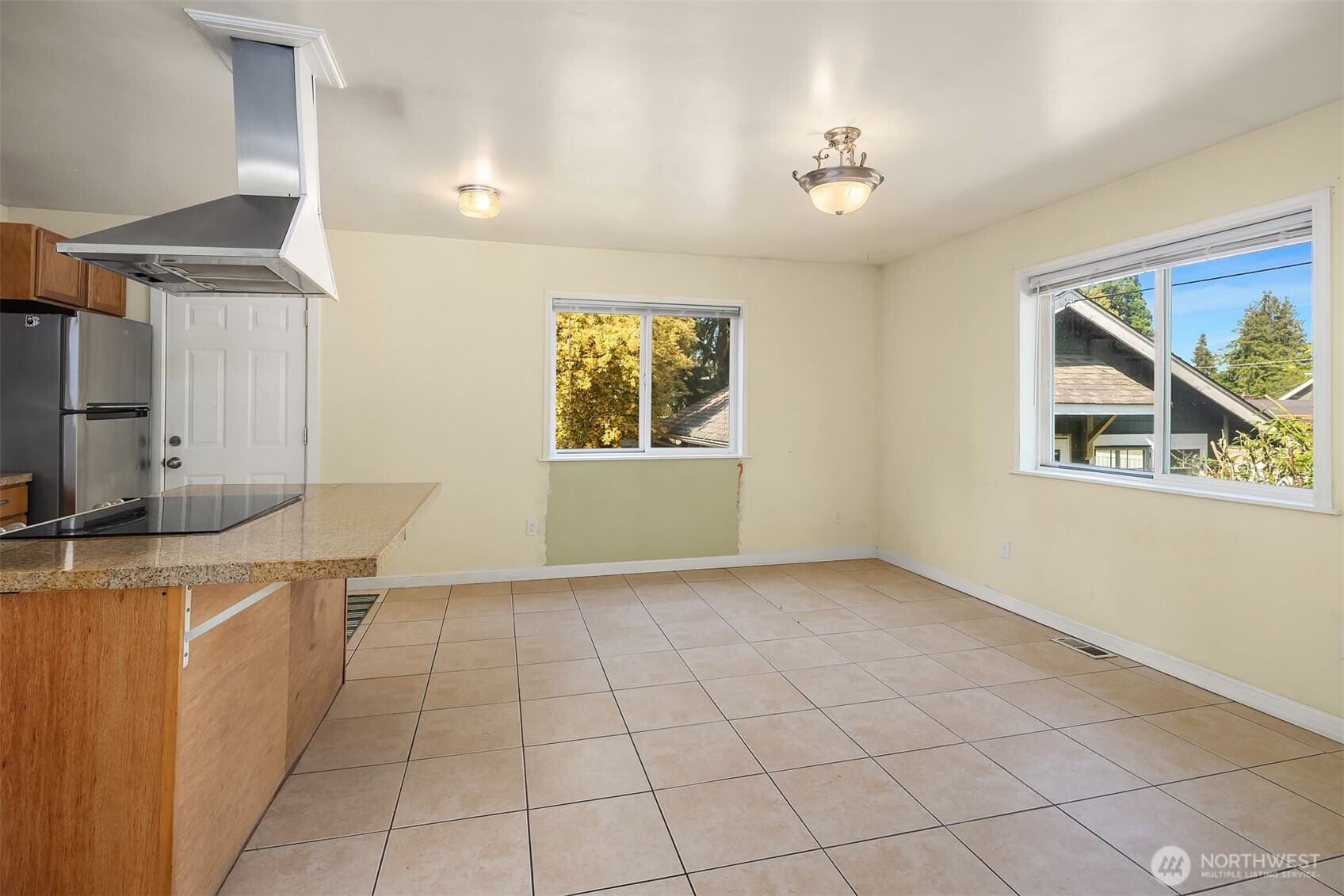 8432 S 117th Place