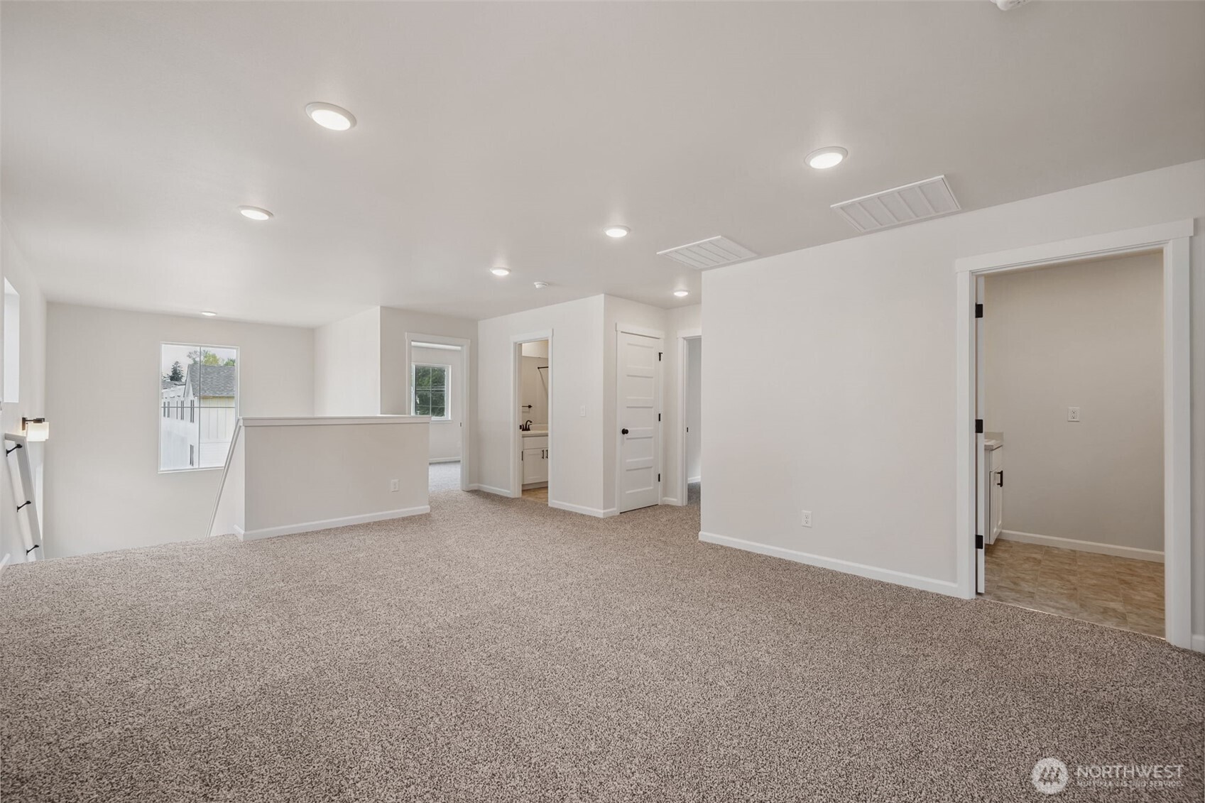 12050 126th Avenue Ct E Unit: 11