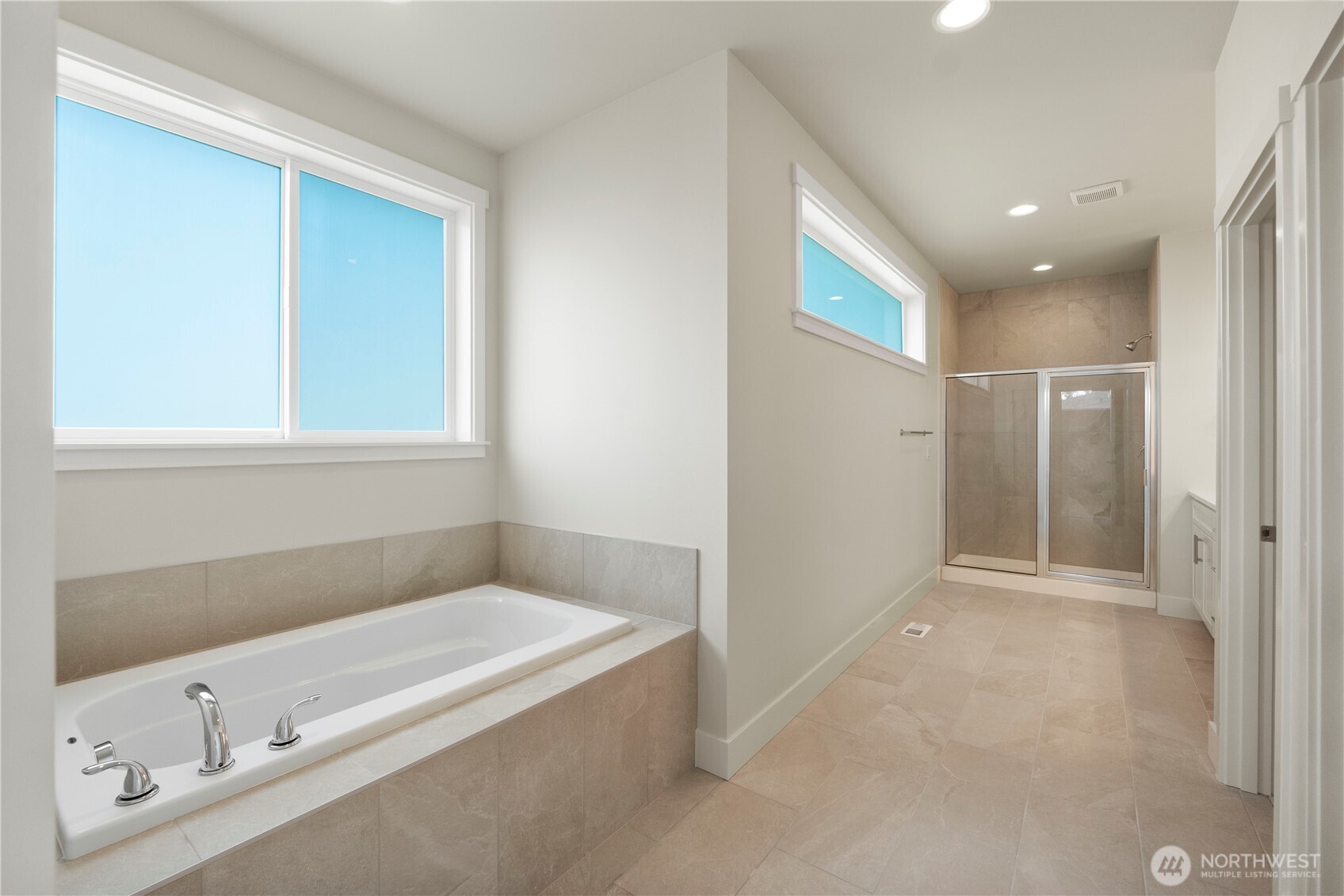 20851 156th Street E