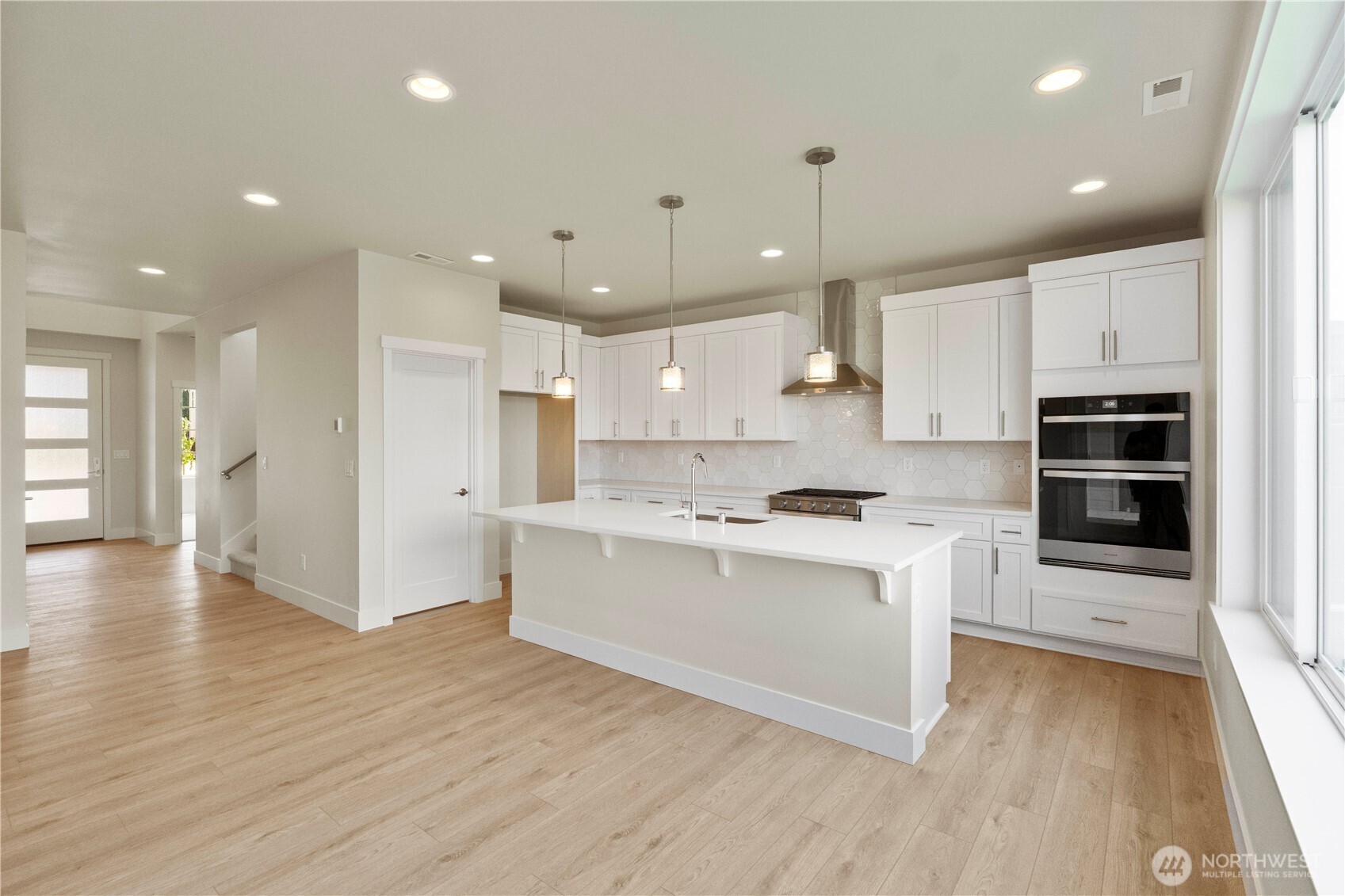 20851 156th Street E