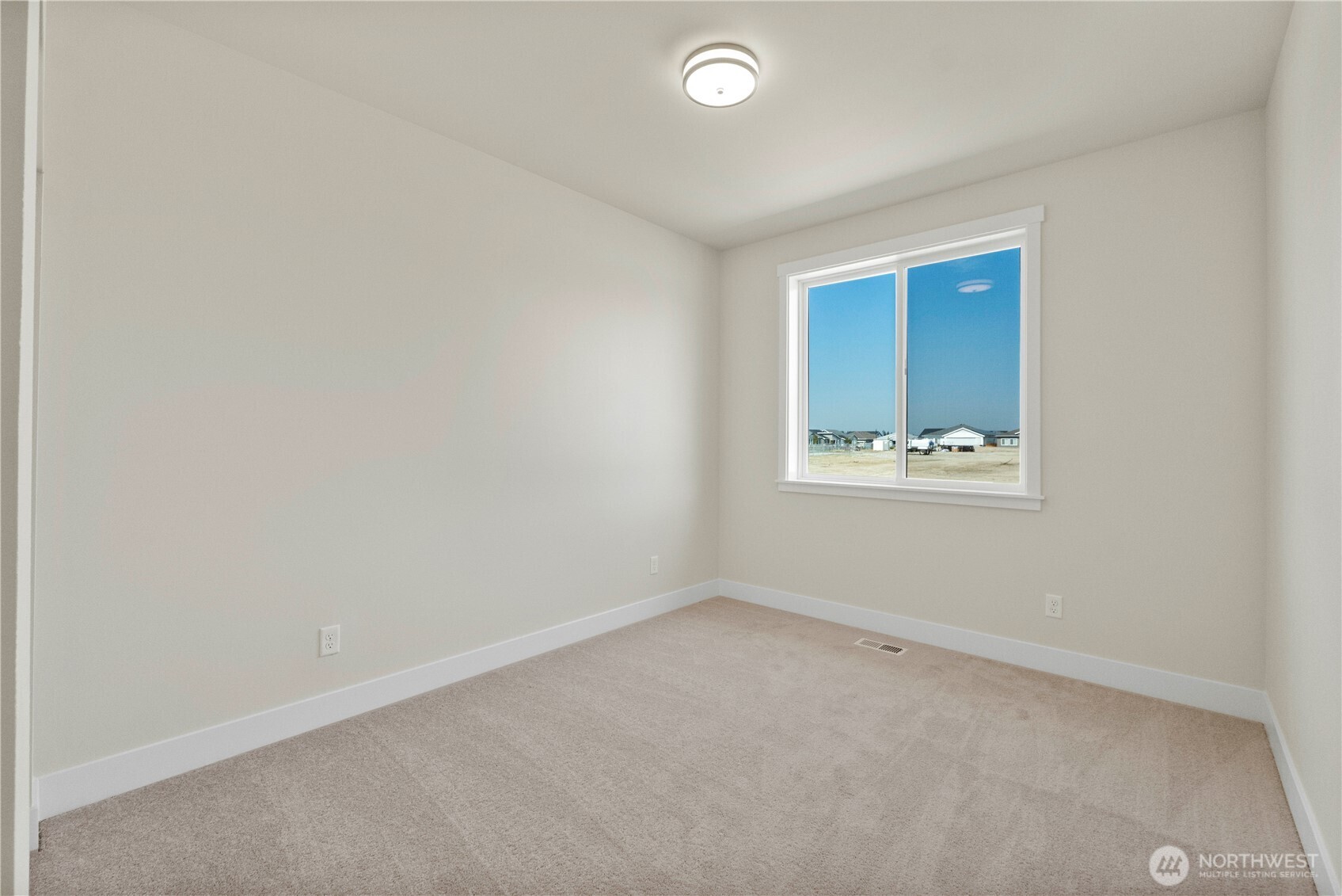20851 156th Street E