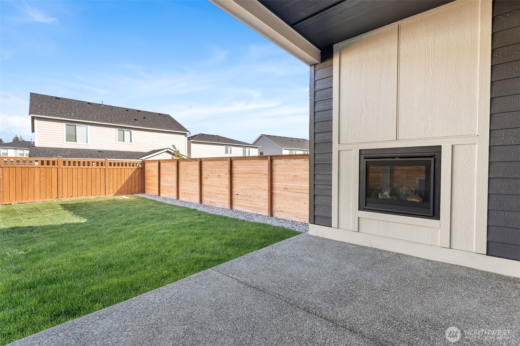 20851 156th Street E