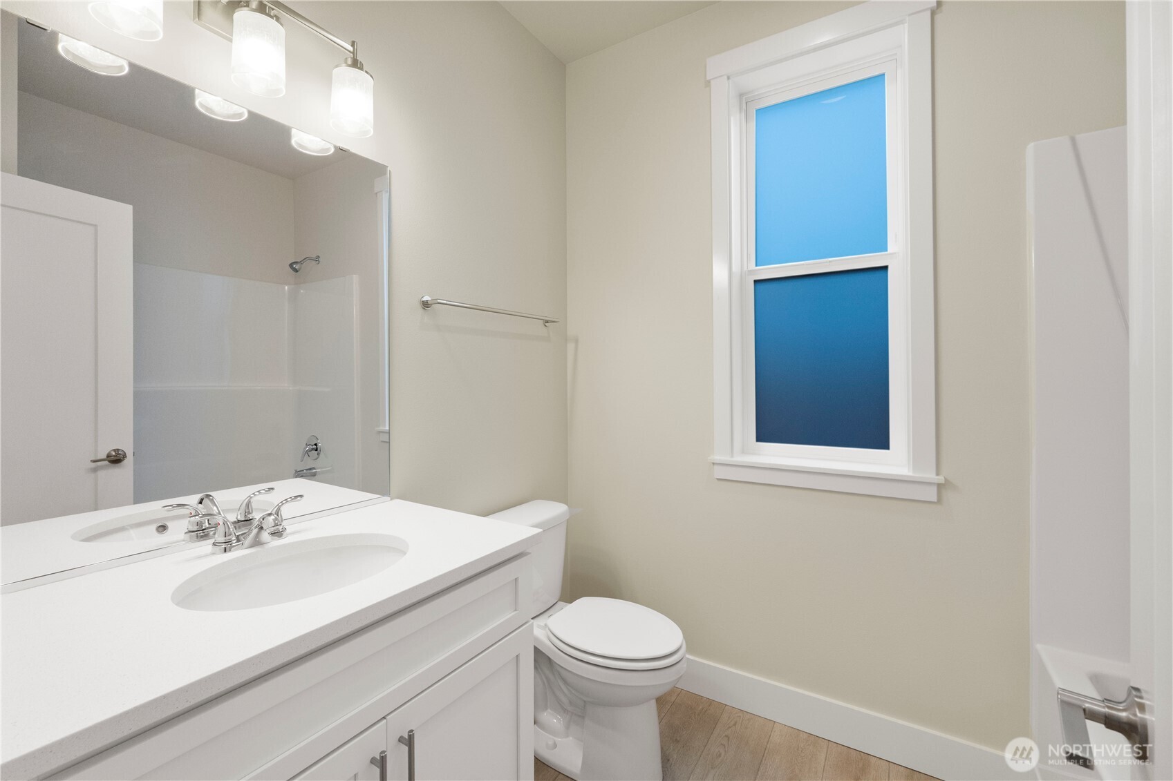 20851 156th Street E