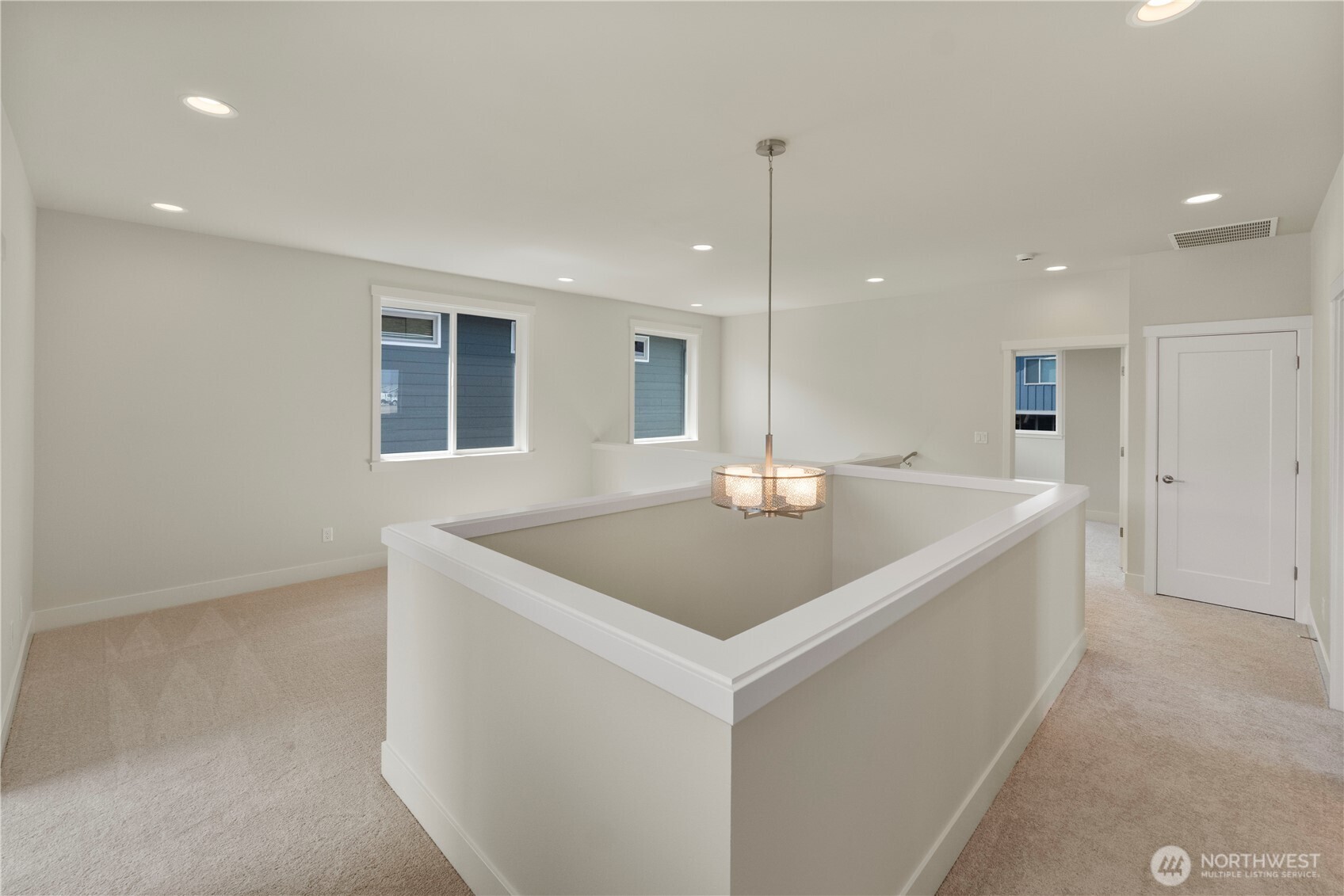 20851 156th Street E