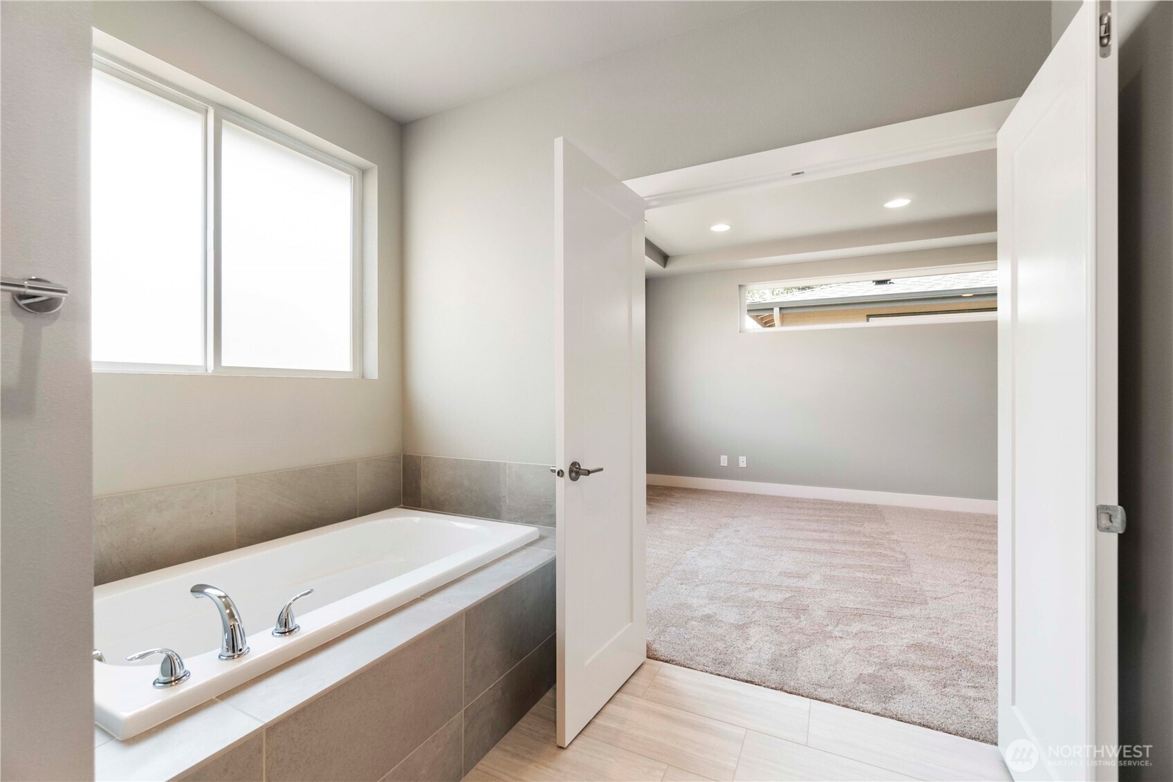 20837 156th Street E