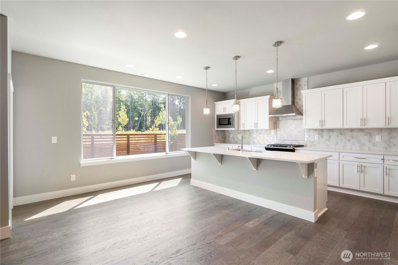 20837 156th Street E