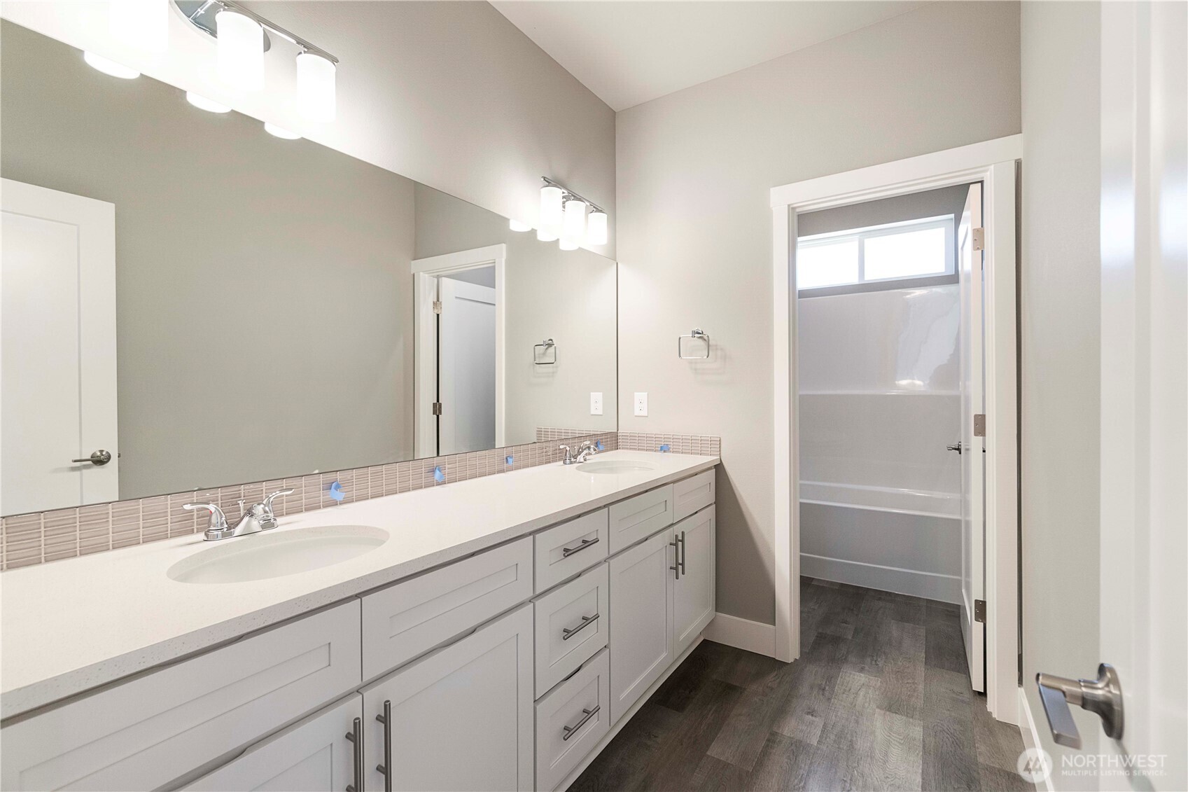 20837 156th Street E