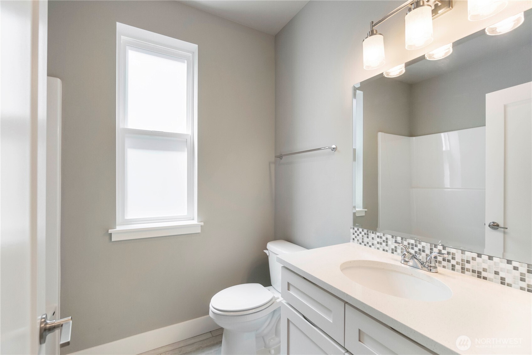 20837 156th Street E