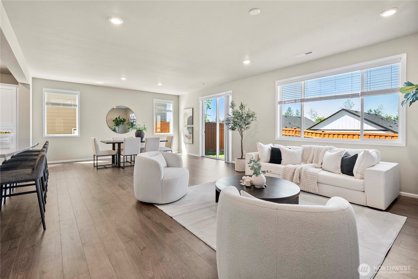 14934 Olympic Loop E