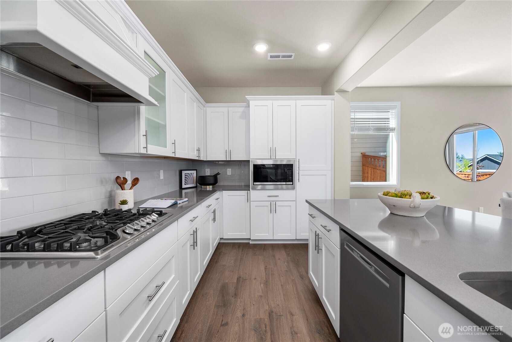 14934 Olympic Loop E