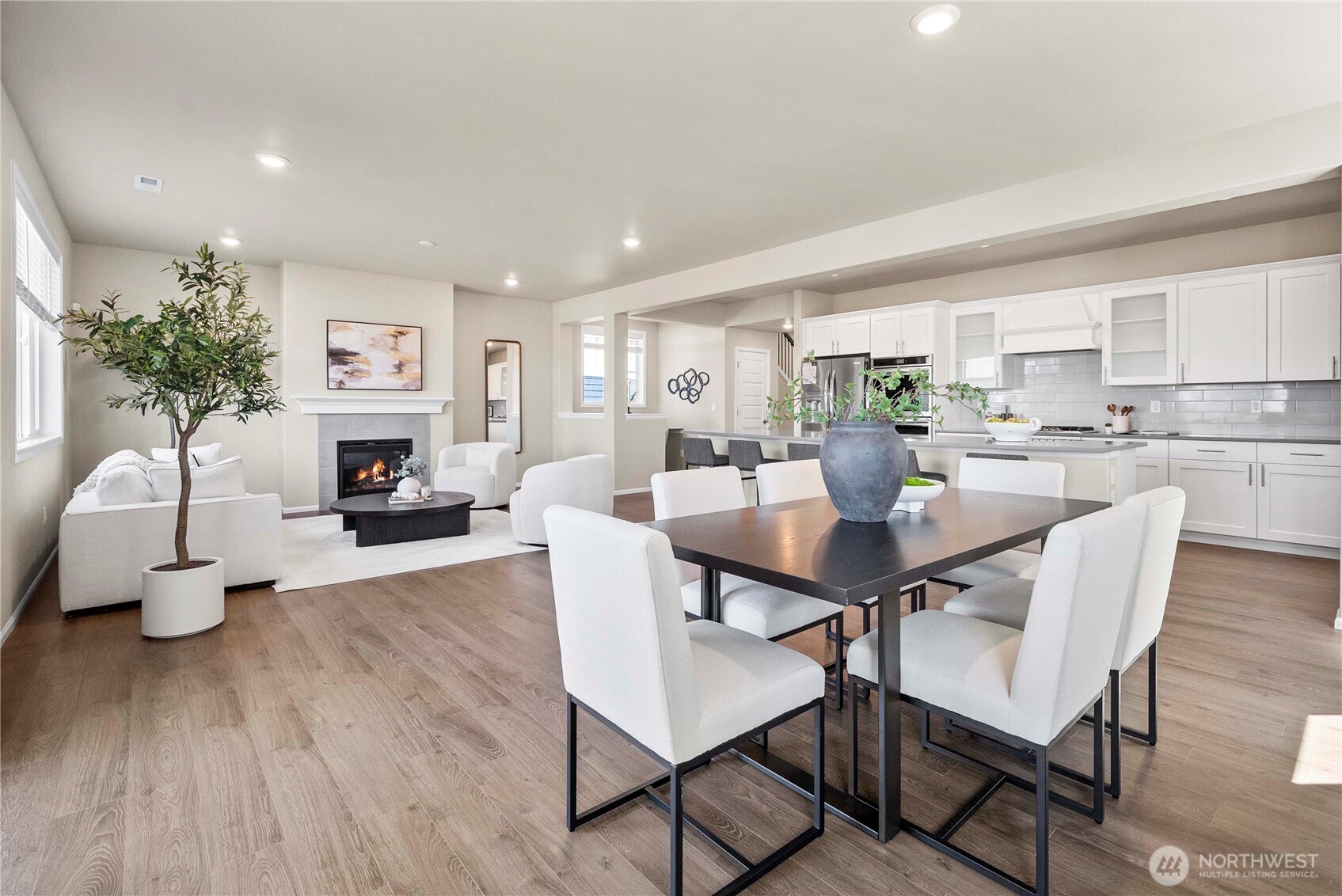 14934 Olympic Loop E