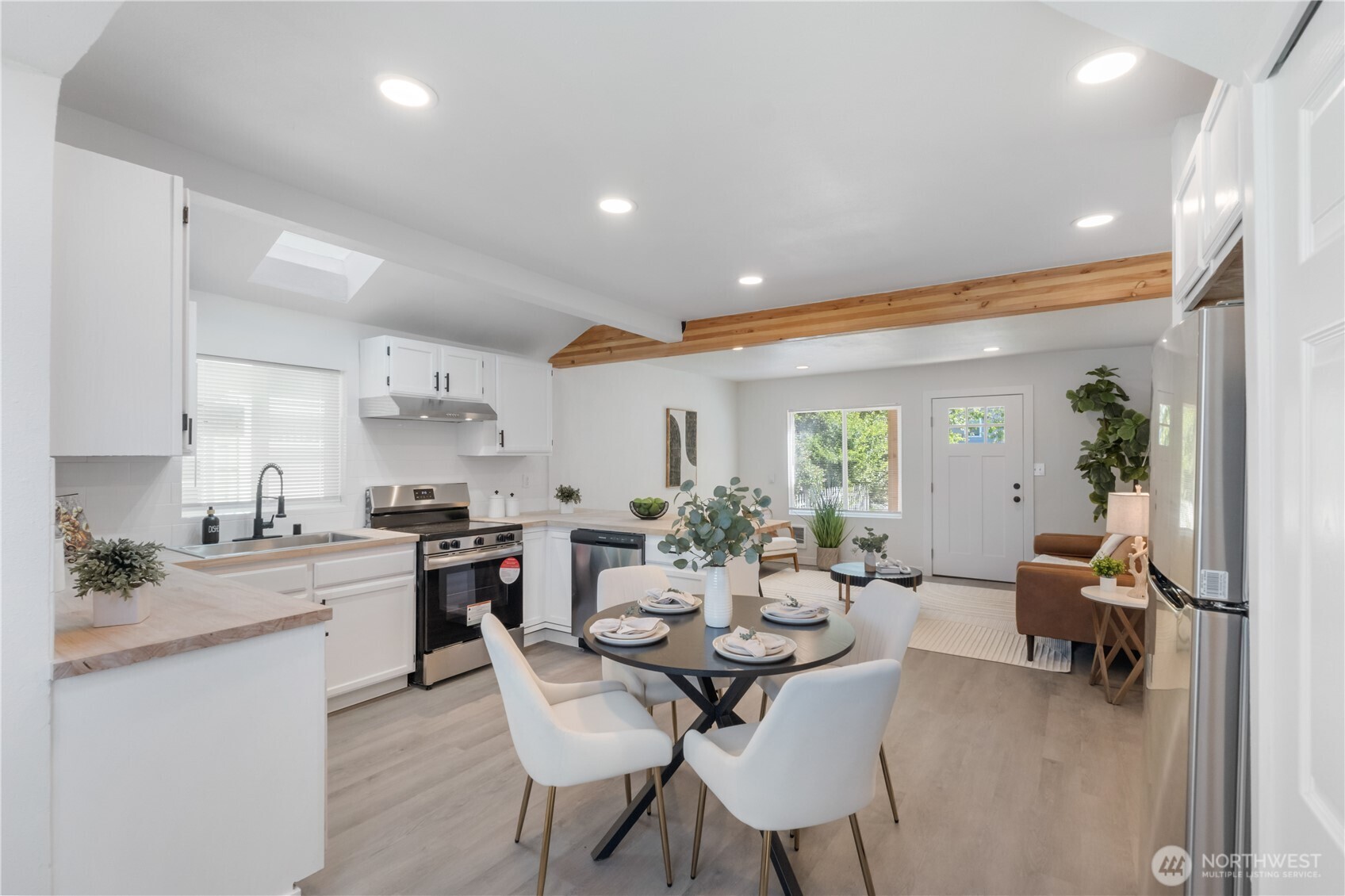 916 S Sheridan Avenue