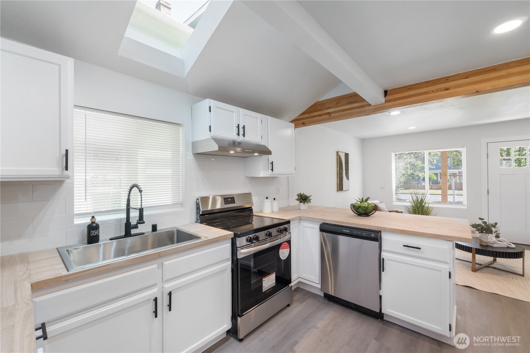 916 S Sheridan Avenue