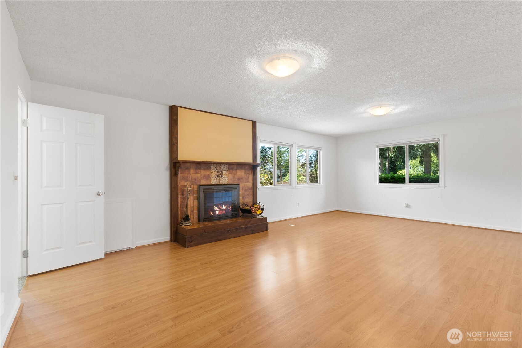 30202 30th Ave SW