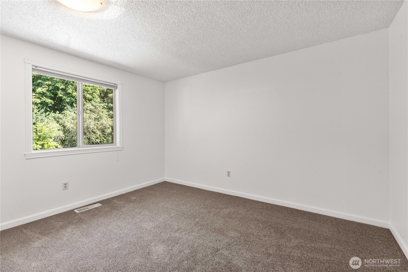 30202 30th Ave SW