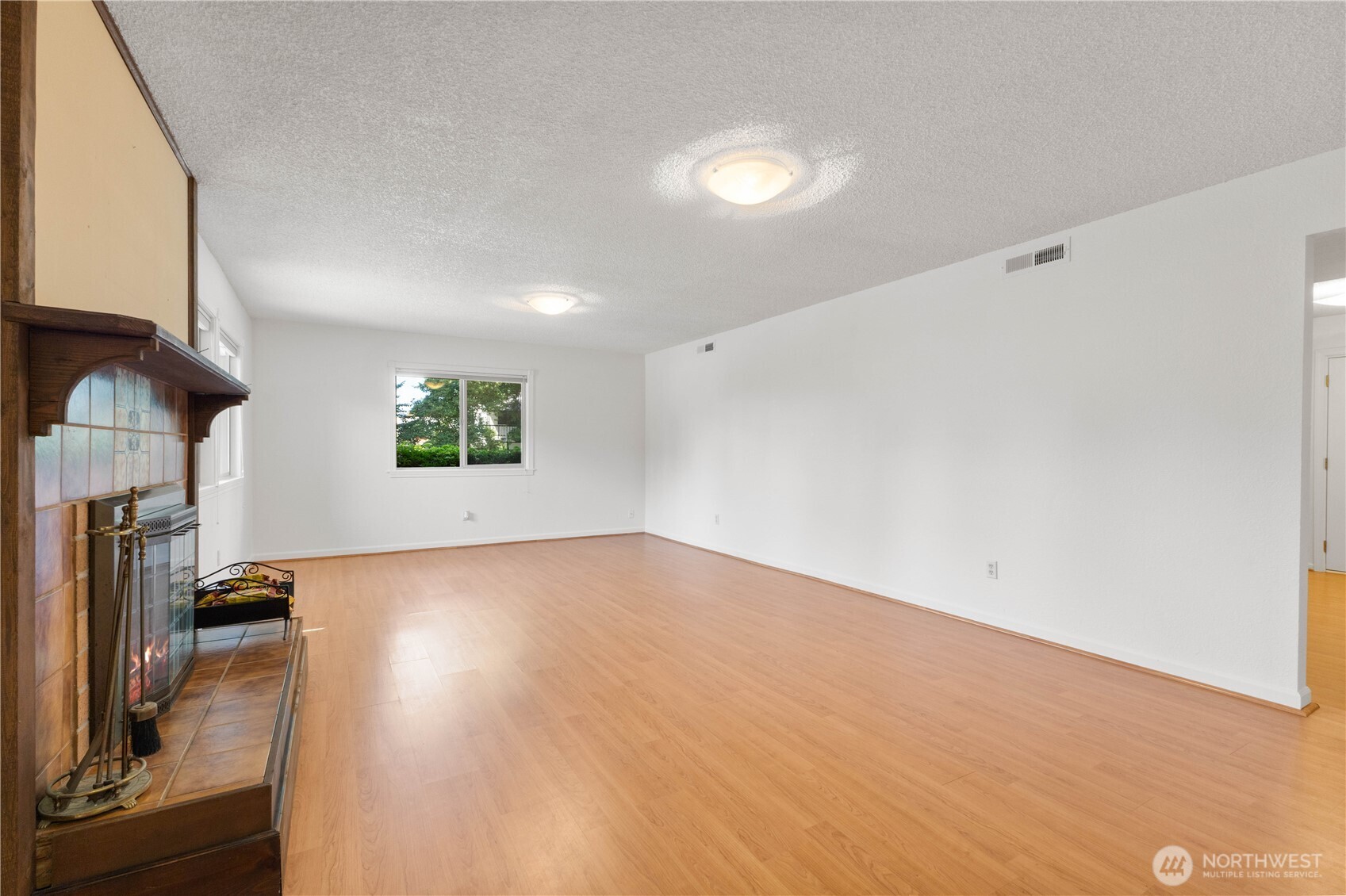 30202 30th Ave SW