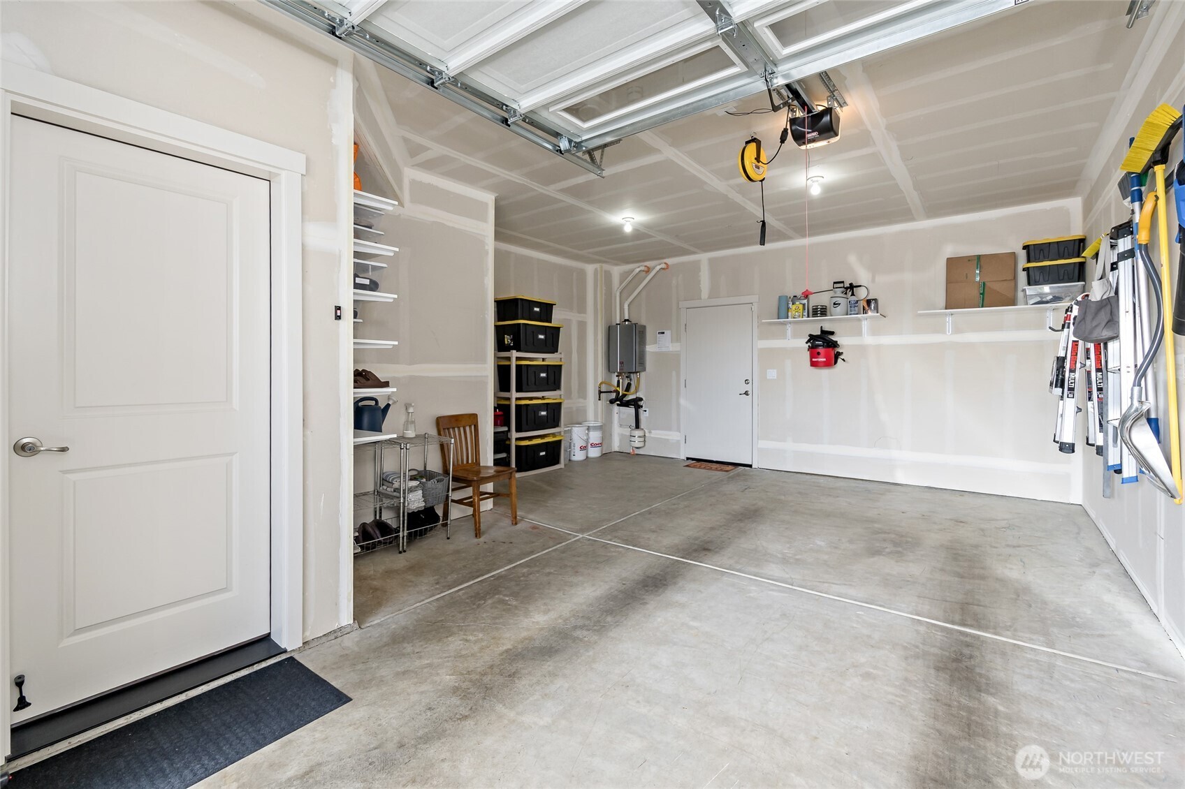 334 9th Avenue SE Unit: C11