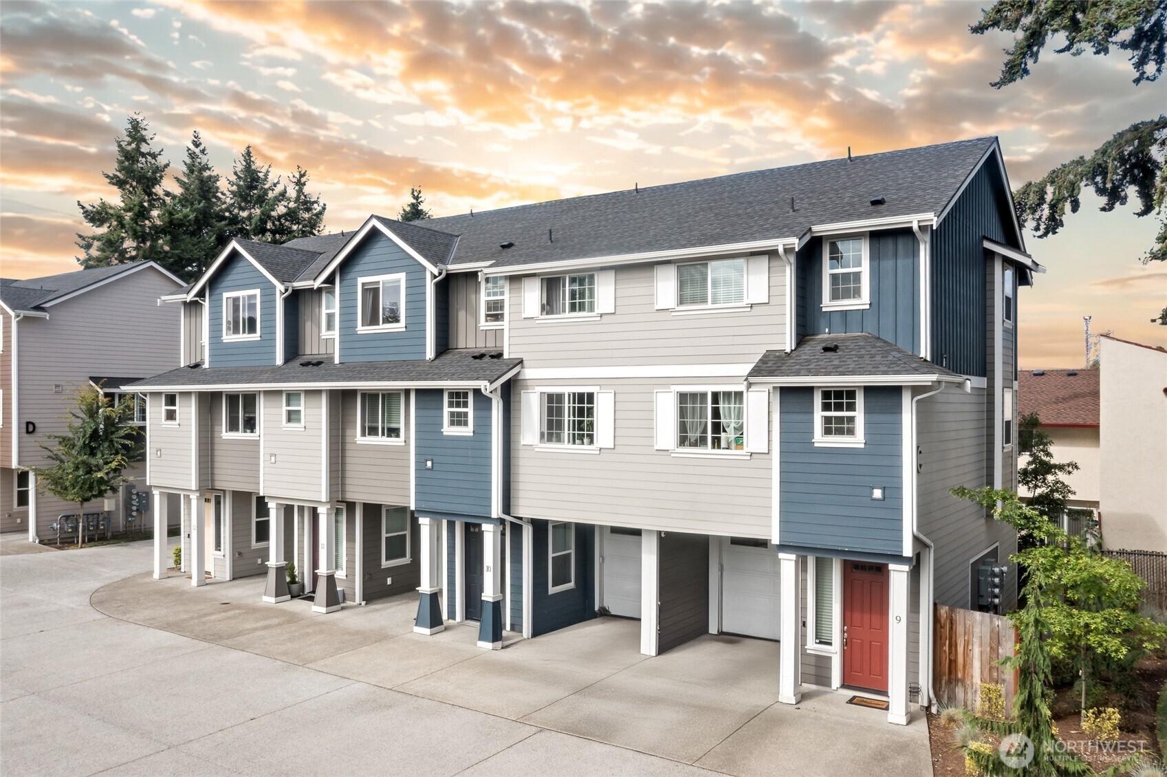 334 9th Avenue SE Unit: C11