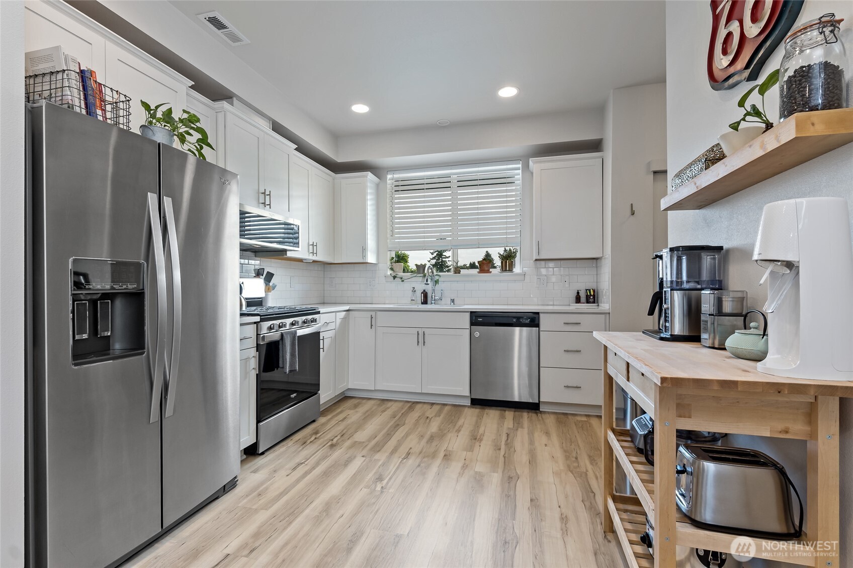 334 9th Avenue SE Unit: C11