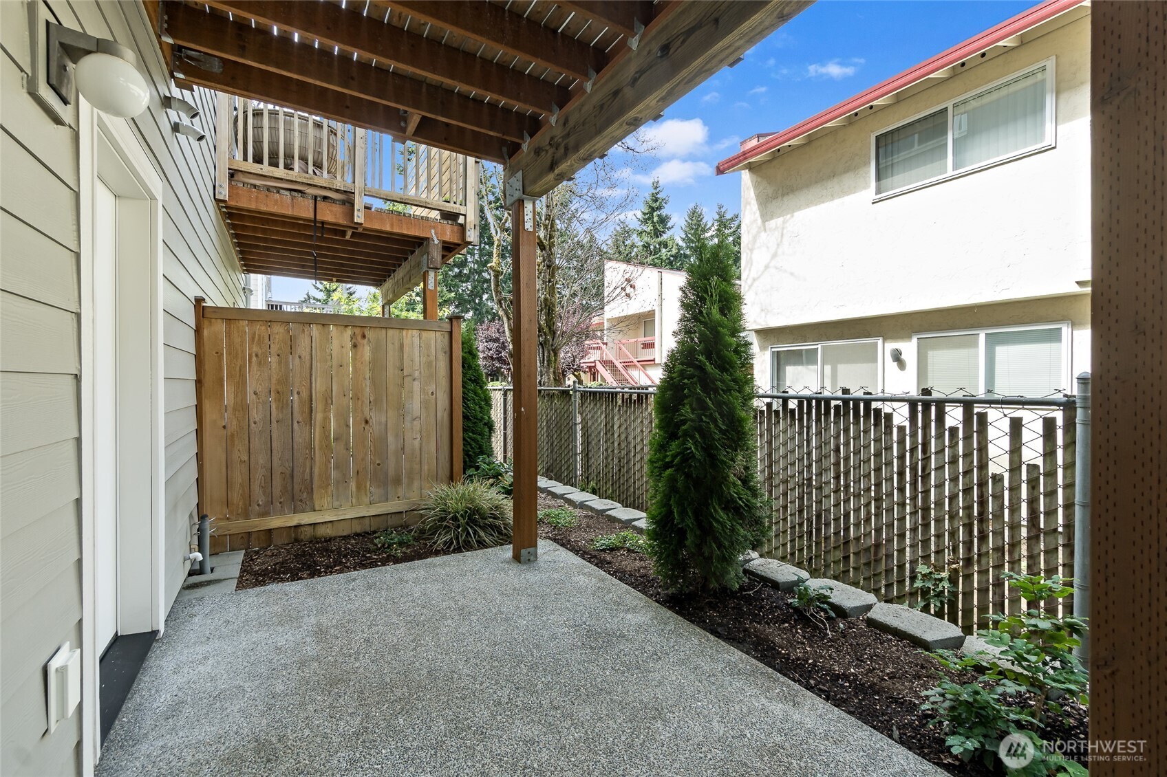 334 9th Avenue SE Unit: C11