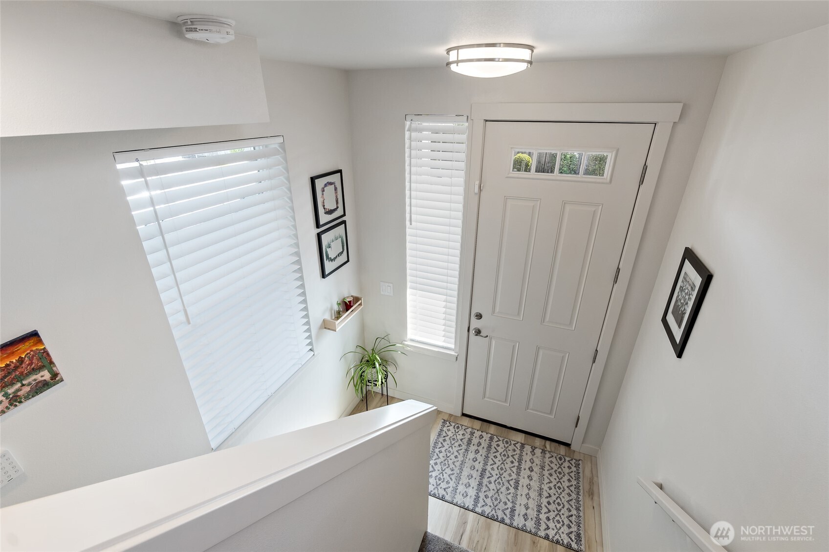 334 9th Avenue SE Unit: C11