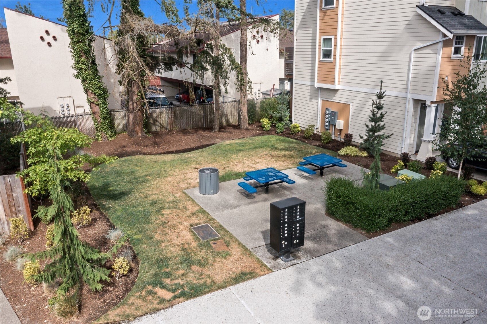 334 9th Avenue SE Unit: C11