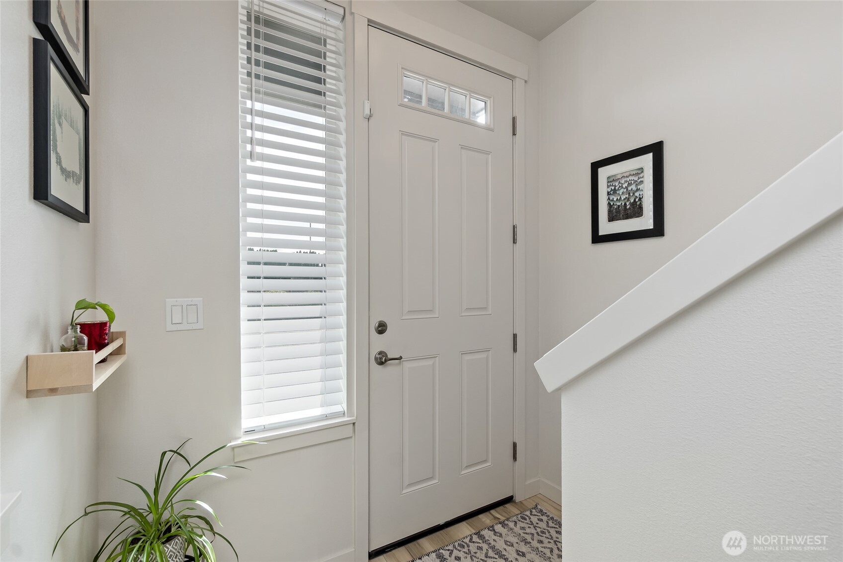 334 9th Avenue SE Unit: C11