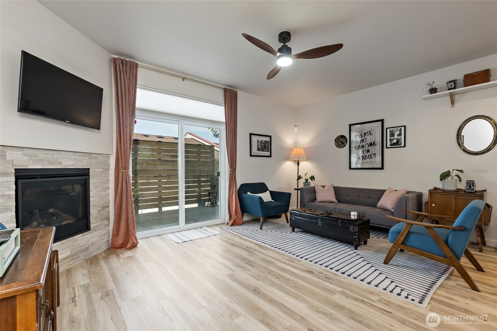 334 9th Avenue SE Unit: C11