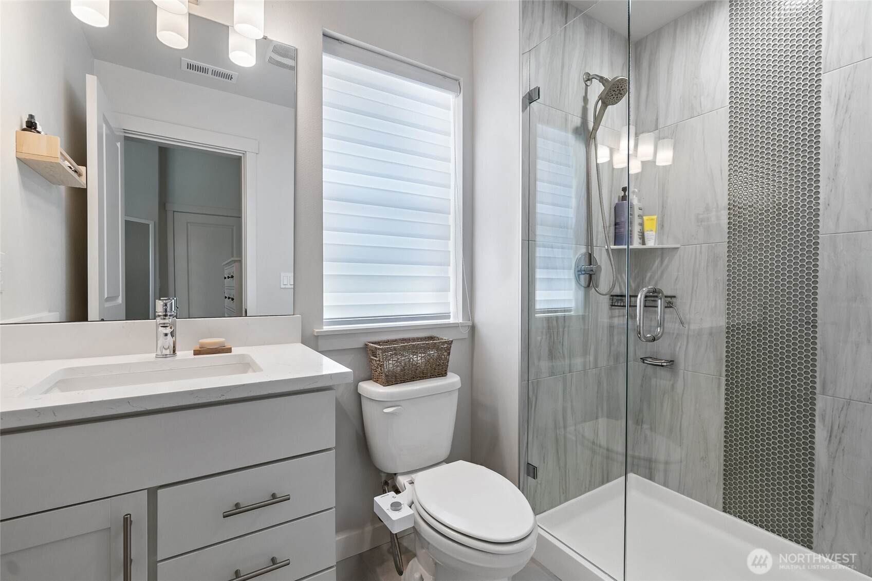 334 9th Avenue SE Unit: C11