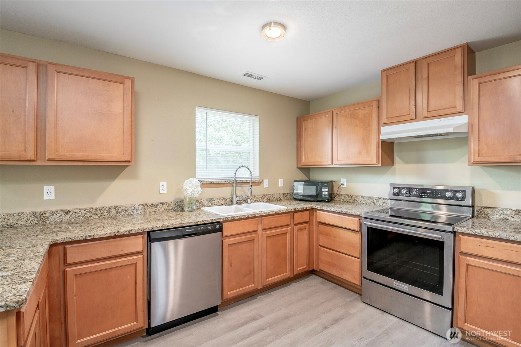 20810 115th Avenue Ct E