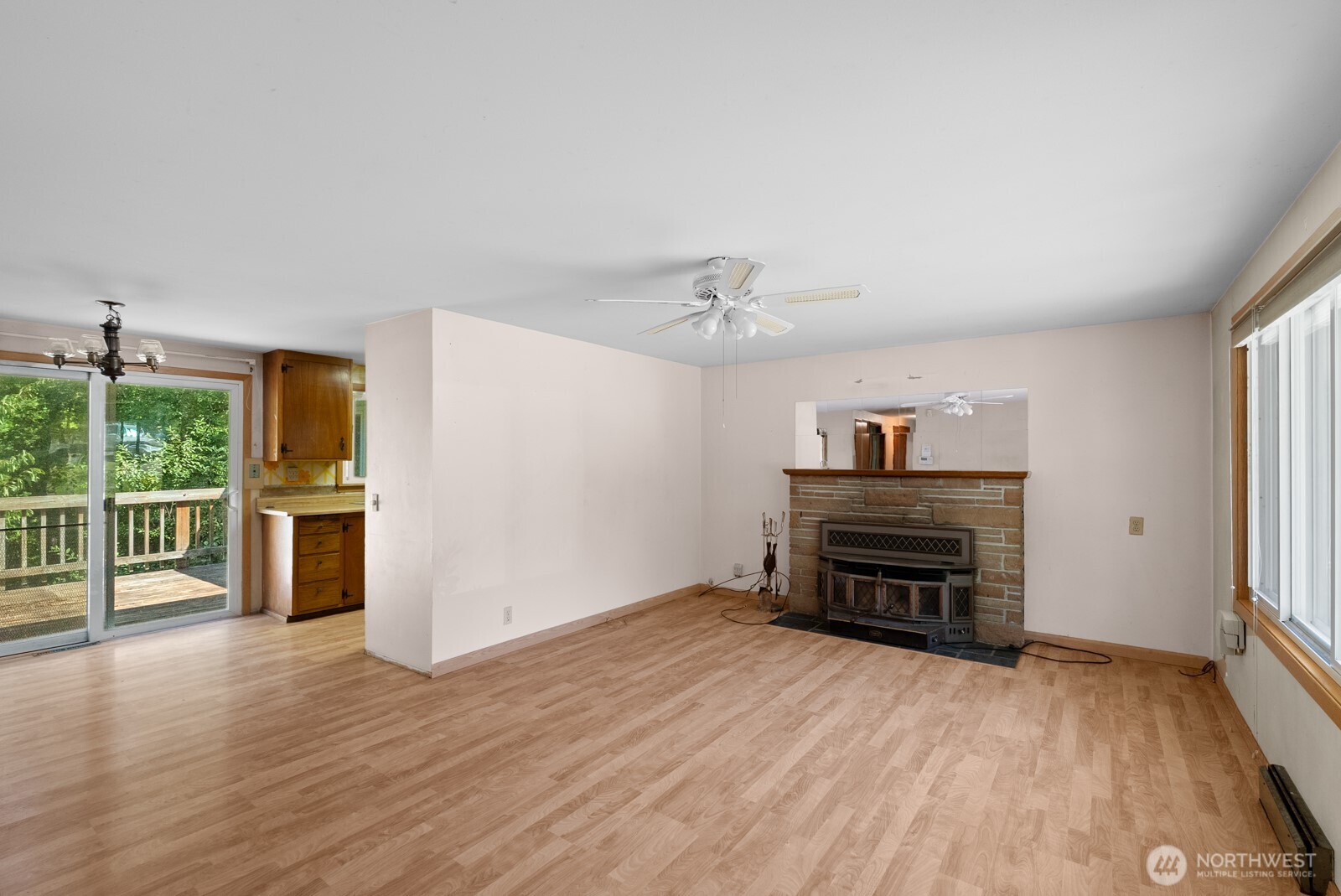 20112 15th Avenue S